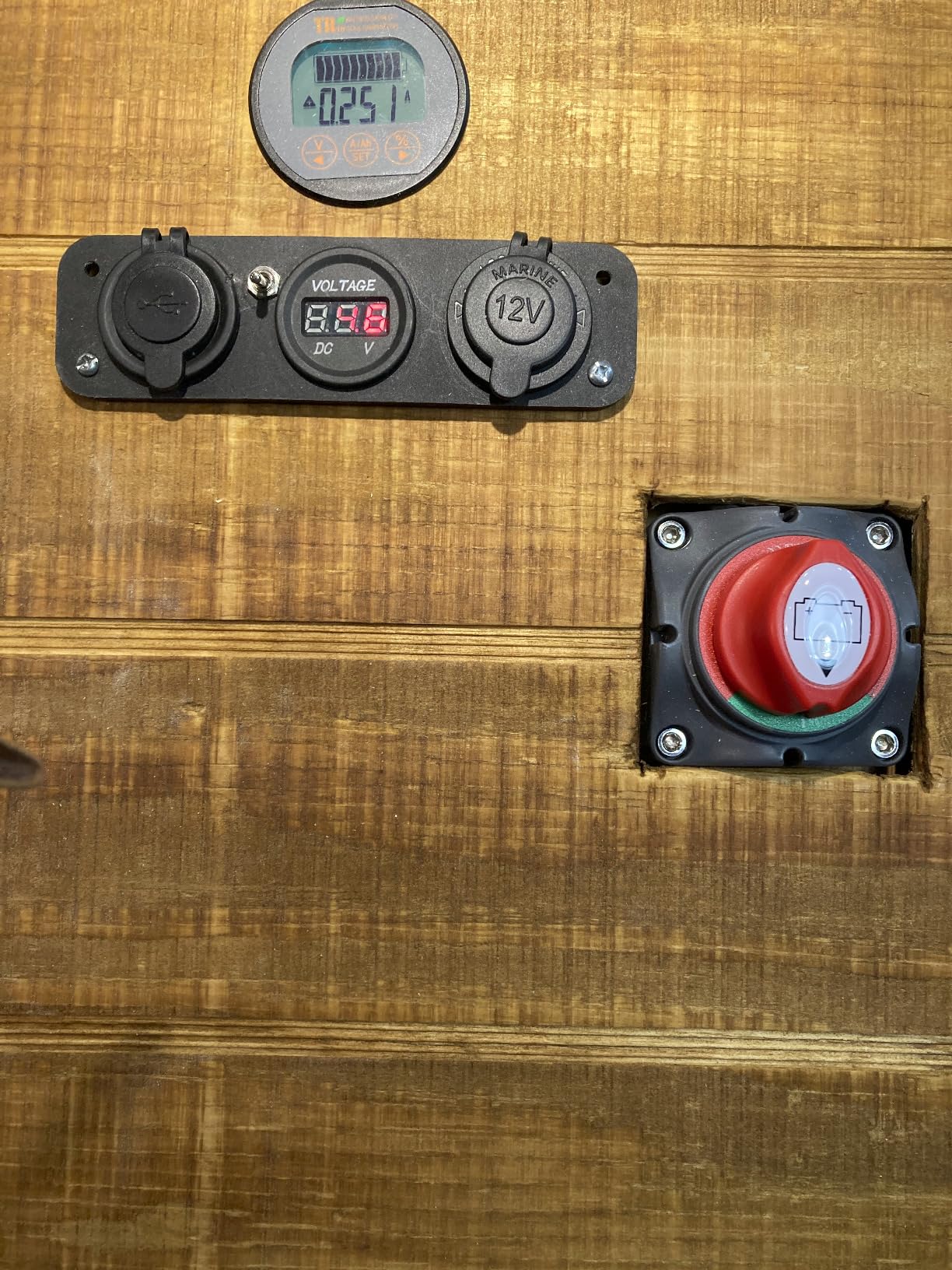 Ampper Battery Disconnect Switch 12V, Battery Cut Off Shut Off Kill Switch for Marine Car Boat RV ATV Vehicles (2 Keys) customer photo 2