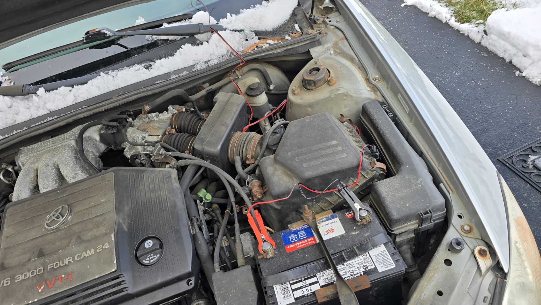 POWOXI Upgraded 7.5W-Solar-Battery-Trickle-Charger-Maintainer-12V Portable Waterproof Solar Panel Trickle Charging Kit customer photo 2