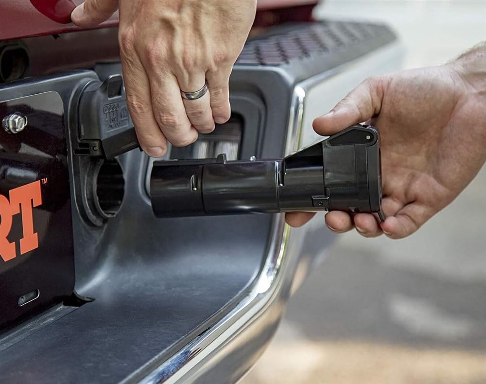 CURT 51180 Echo Mobile Electric Trailer Brake Controller with Bluetooth Enabled Smartphone Connection customer photo 1