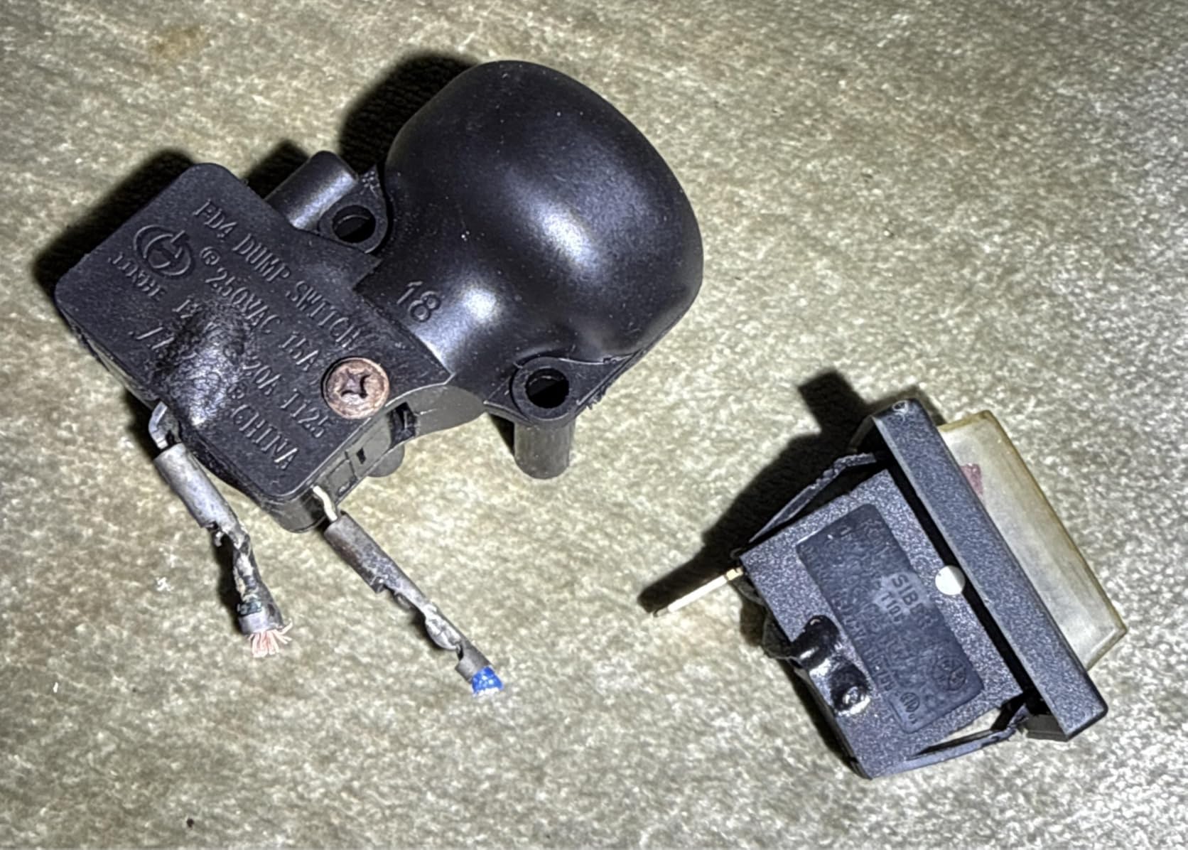 Heat Storm HS-1500-TT Infrared, 7 ft Cord, Tripod + Heater, Black customer photo 2