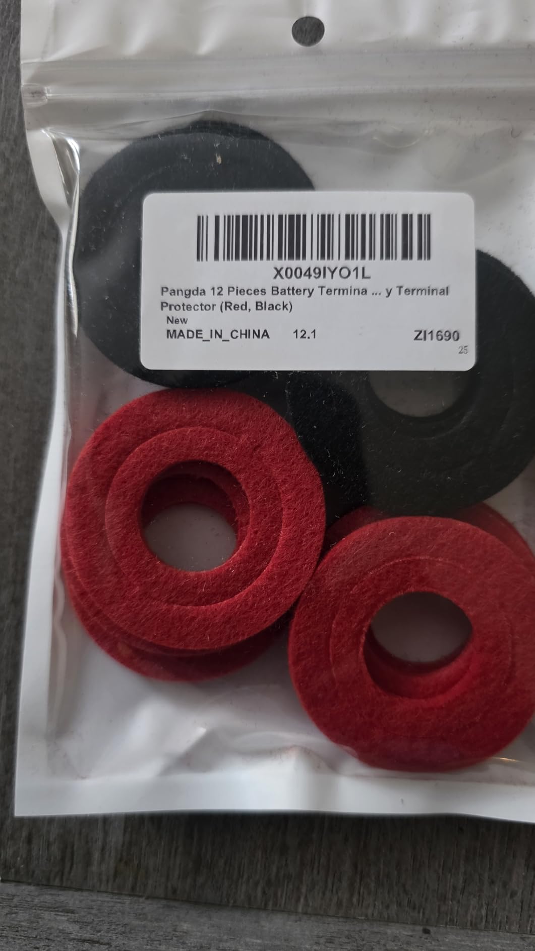 Pangda 6 Pcs Battery Terminal Anti Corrosion Washers Fiber Battery Washers Terminal Protector (Green,Red) customer photo 1