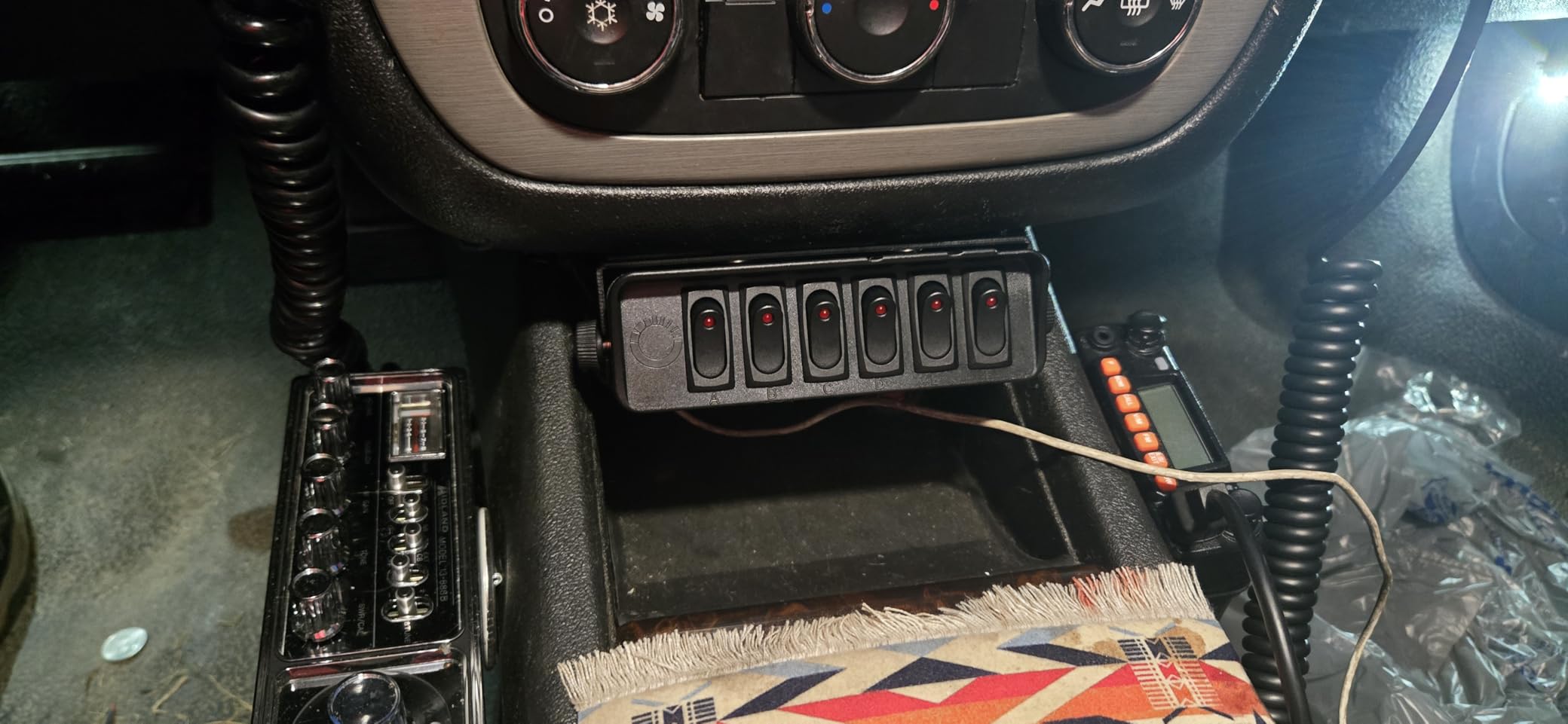 True Mods 6-Gang 12V Rocker Switch Box [40 Amp Max.] [12 AWG Wires][12 Volt DC] SPST On/Off Rocker Toggle Switch Panel Box for Auto Automotive Lights Car Marine Boat Truck Vehicles & More customer photo 2