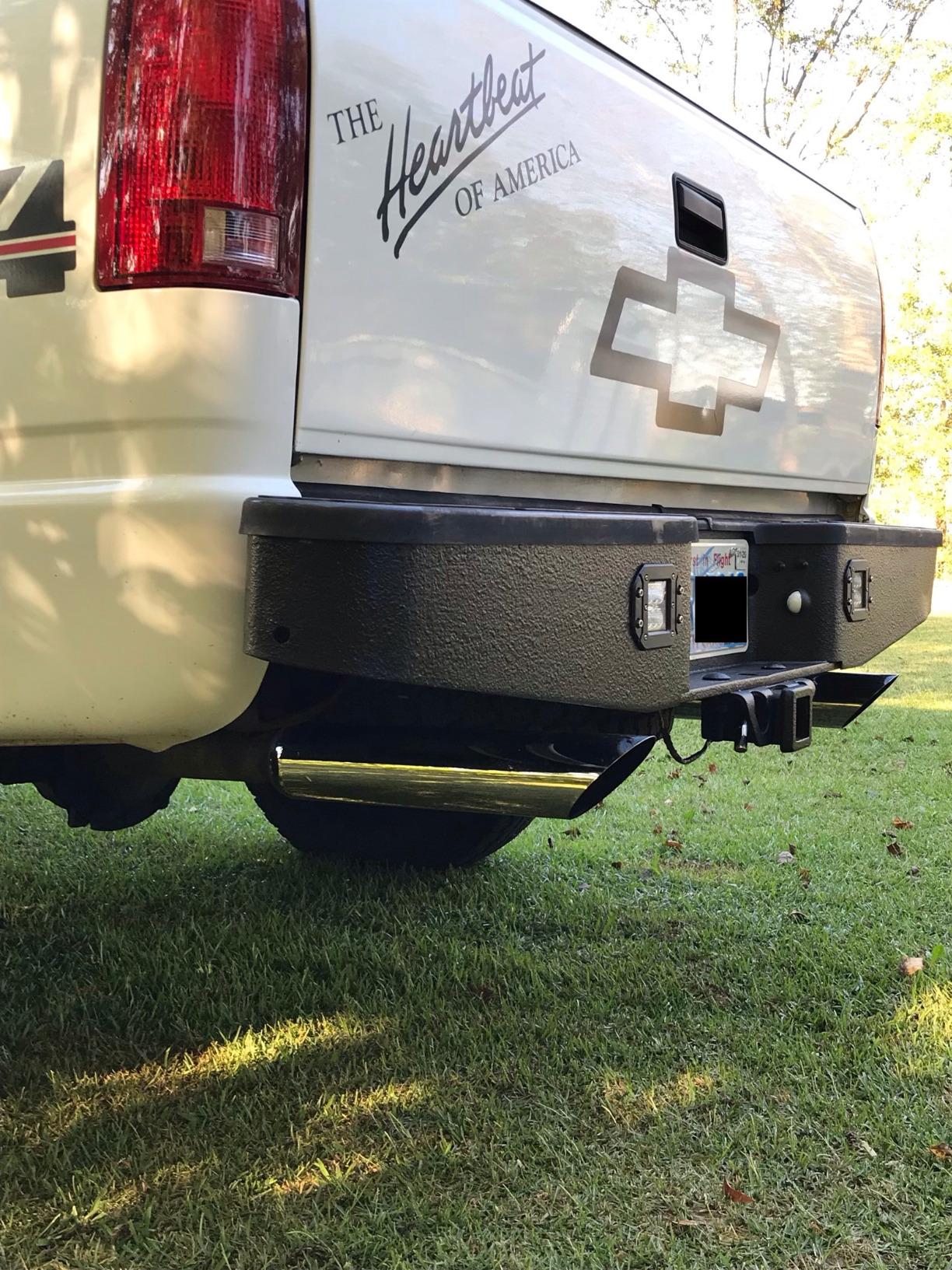 Custom Shop Sprayable Bedliner for Truck Beds & Touch-Ups - 14.4oz Aerosol Can customer photo 2