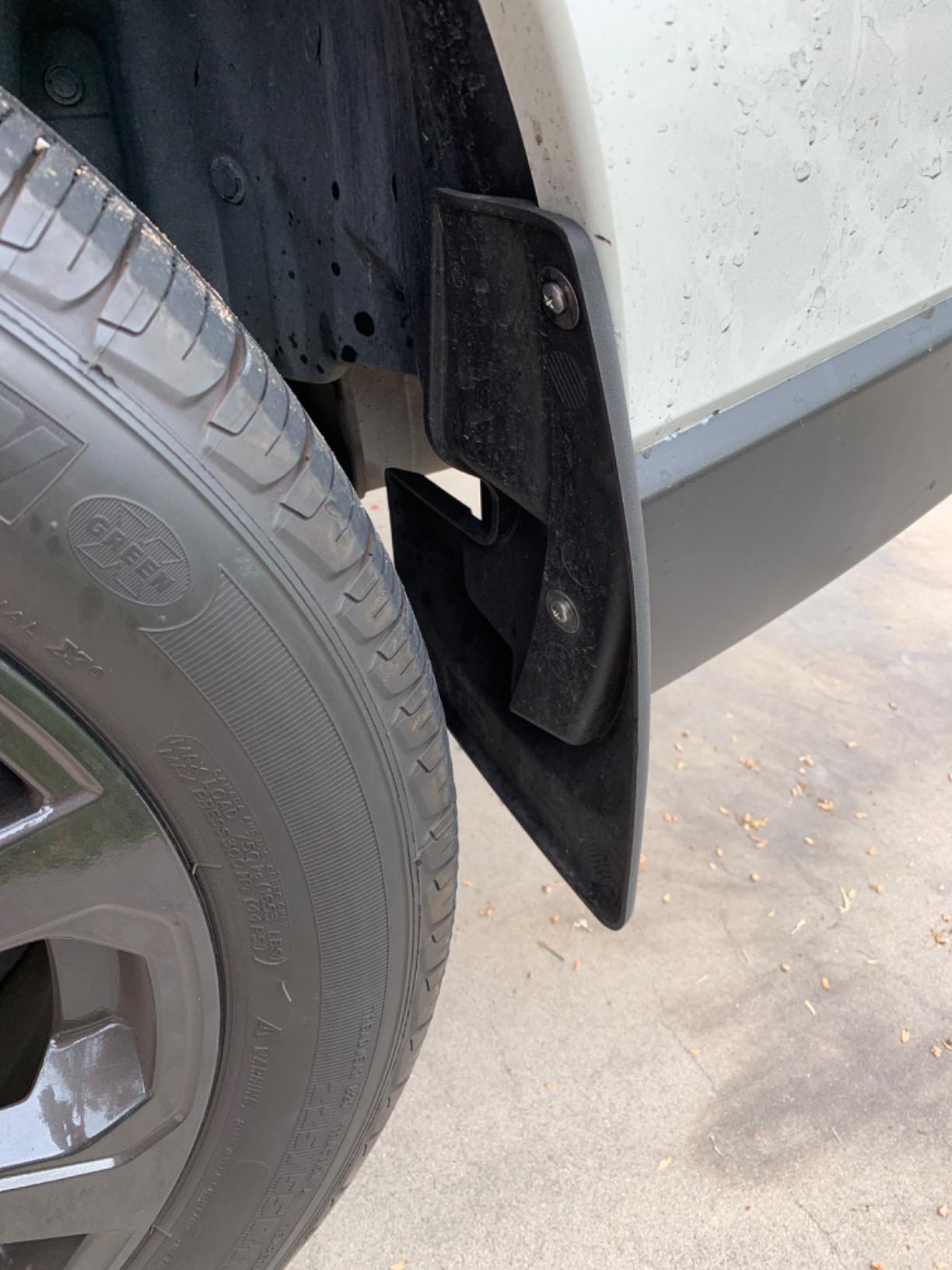 WeatherTech Custom No Drill Splash Guard MudFlaps for Subaru Forester, Front & Rear Set (110061-120061), Black customer photo 1