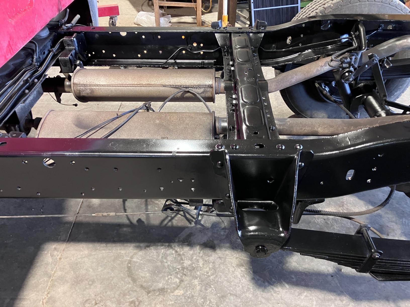 Zep Industrial Purple Cleaner and Degreaser Concentrate - 1 Gallon (Case of 2) customer photo 1