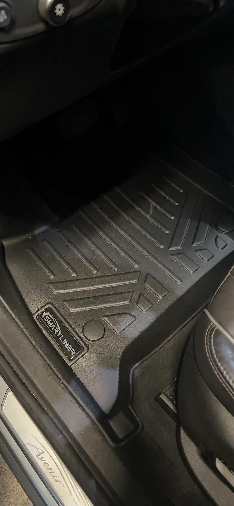 SMARTLINER Floor Mats 3 Rows and Cargo Liner Behind 3rd Row Set Compatible with 2018-2024 Buick Enclave customer photo 2