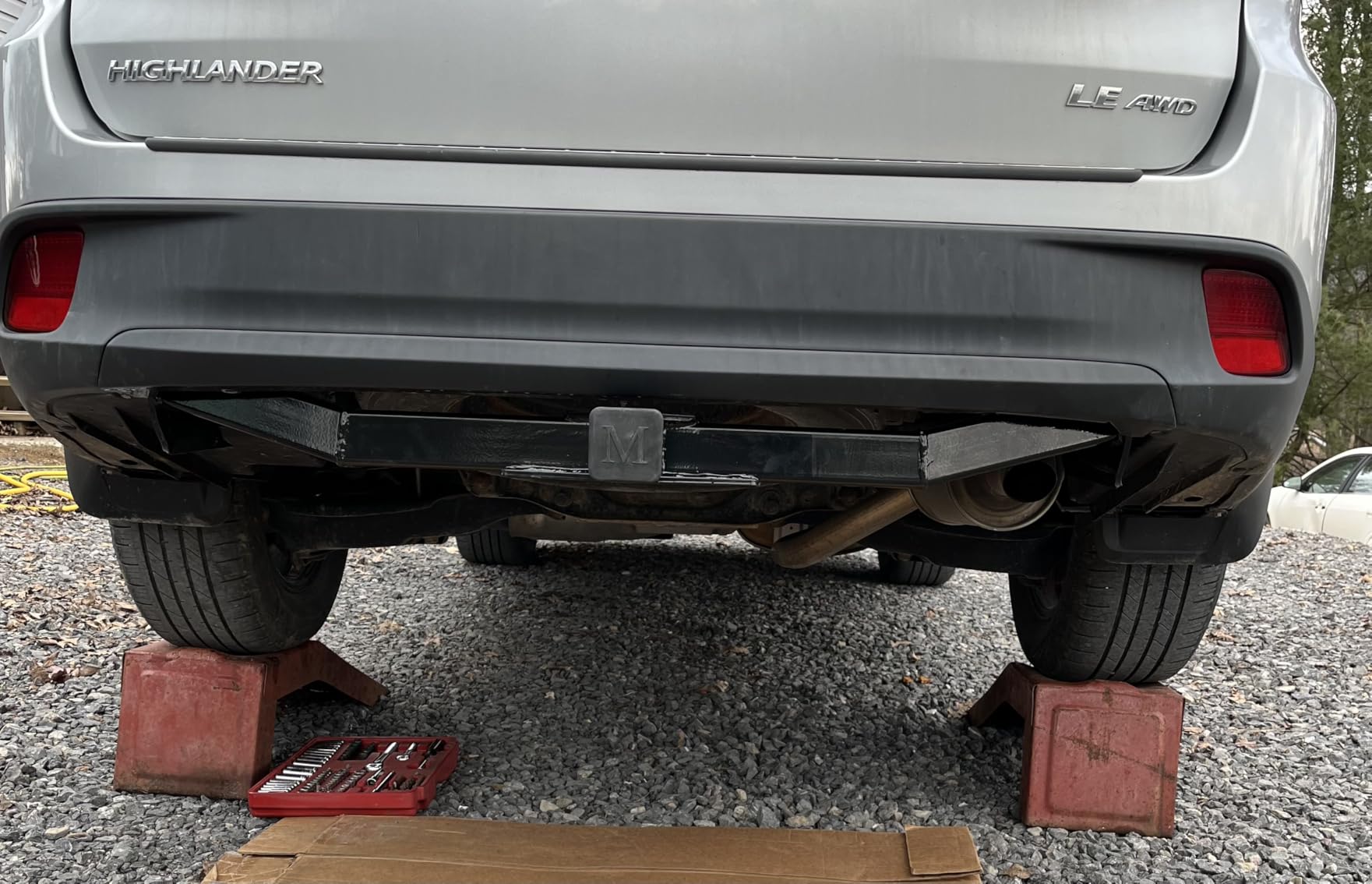 APS Rear Trailer Hitch, 2 inch Towing Hitch Receiver Class 3 Hitch Cover Included Compatible with Toyota Highlander 2014-2019 customer photo 2