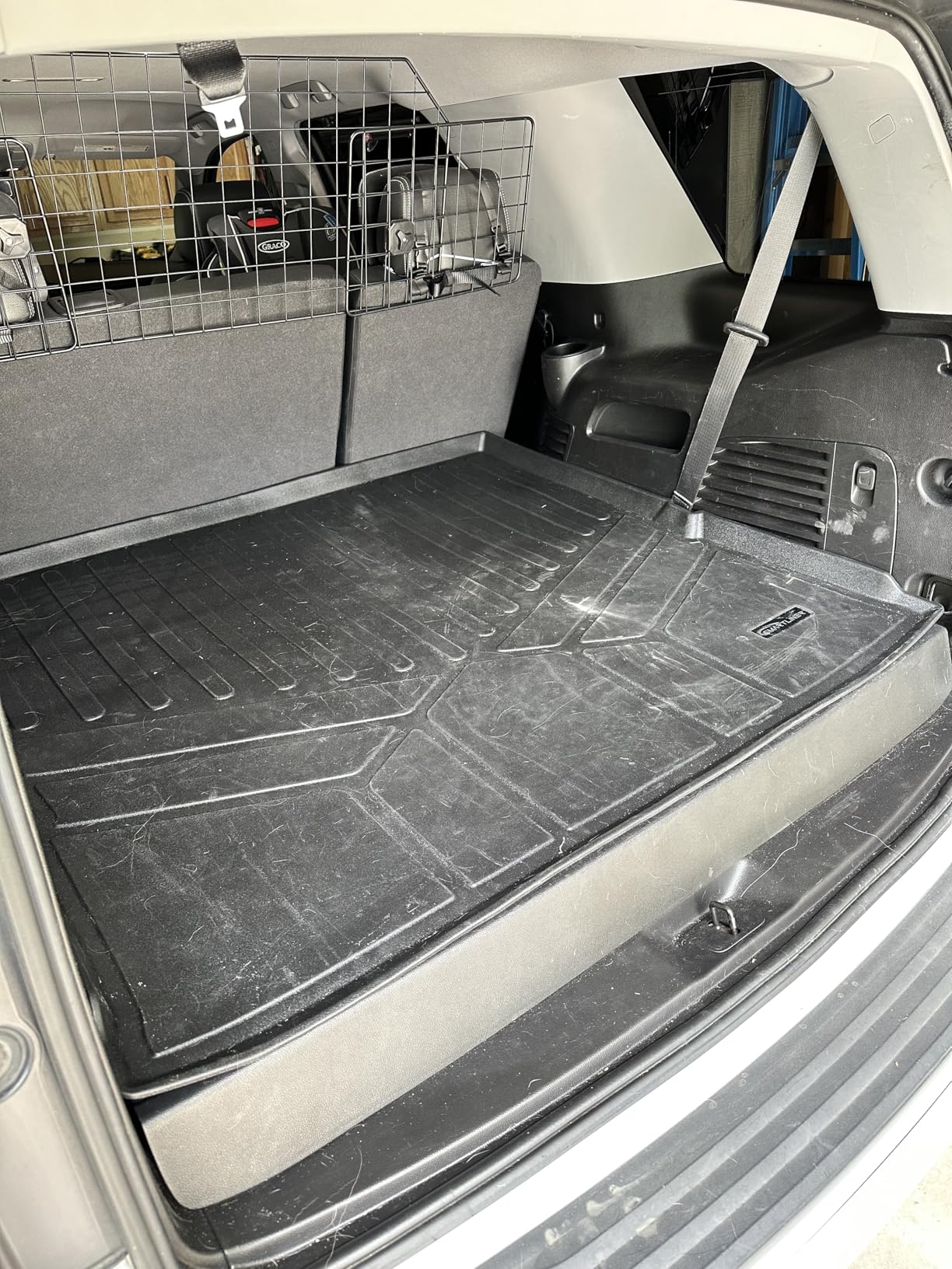 SMARTLINER All Weather Custom Fit Cargo Trunk Liner Floor Mat Behind 2nd Row Compatible with 2015-2020 Cadillac Escalade customer photo 1