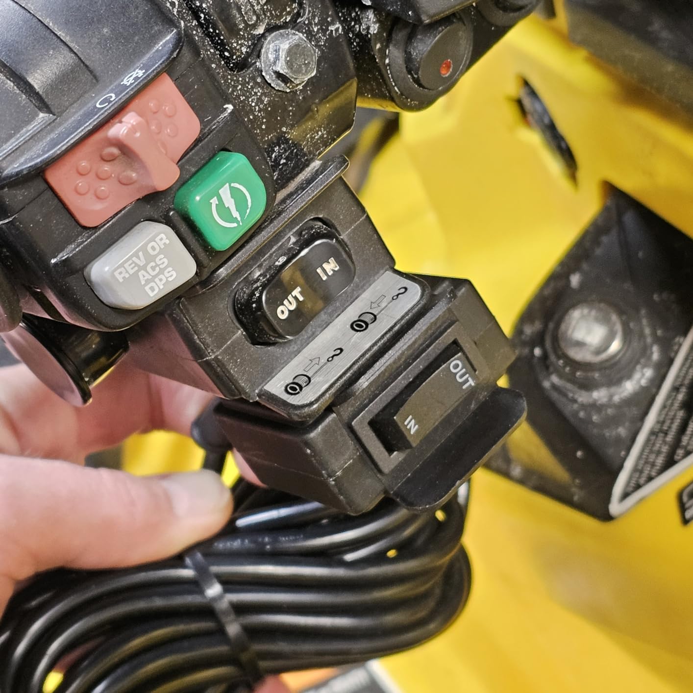 MaySpare 250A 12V Winch Solenoid Relay Contactor Winch Rocker Thumb Switch with Mounting Brackets Terminal Caps and Handle Bar Control Switch for ATV UTV 1500lb-5000lb customer photo 2