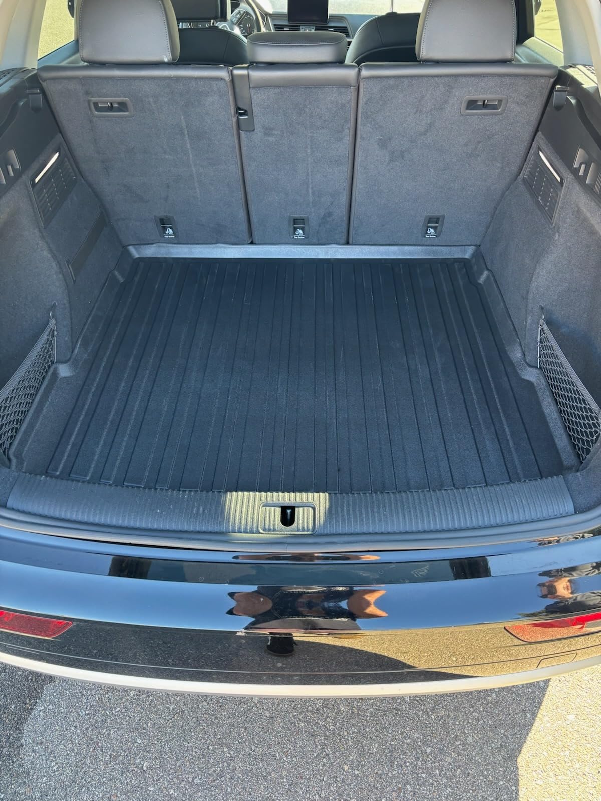 Premium Cargo Liner for Audi Q7 SQ7 2018-2025 - Custom Fit Car Trunk Mat - Easy-to-Wash & All-Season Black Cargo Mat - 3D Shaped Laser Measured customer photo 2