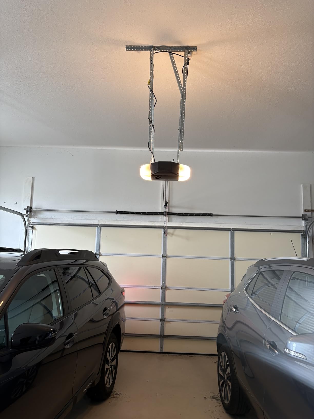 Genie StealthDrive 7155 Connect Smartphone-Controlled Belt Drive Garage Door Opener - 1 Each customer photo 1