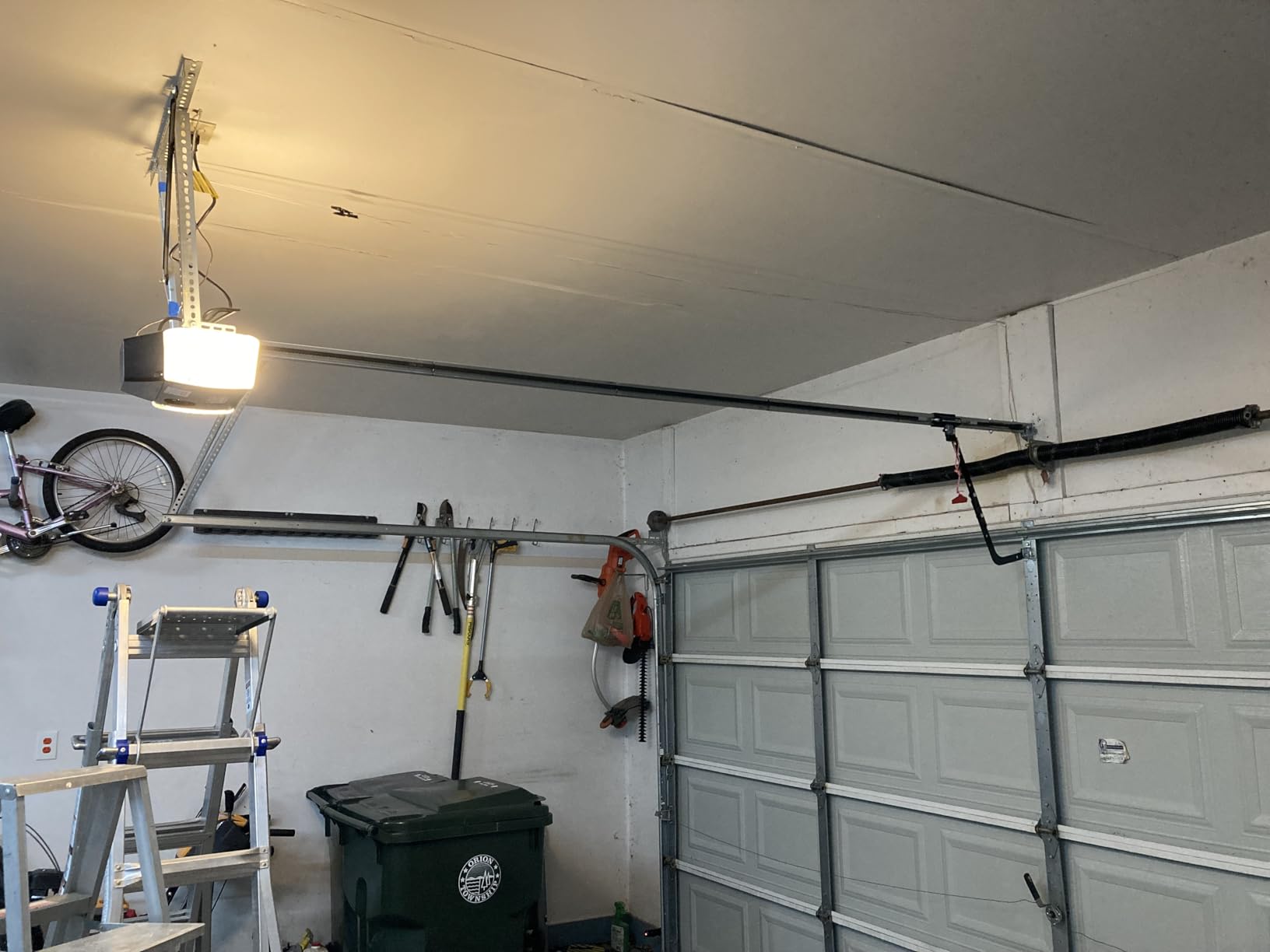 Genie StealthDrive 7155 Connect Smartphone-Controlled Belt Drive Garage Door Opener - 1 Each customer photo 2