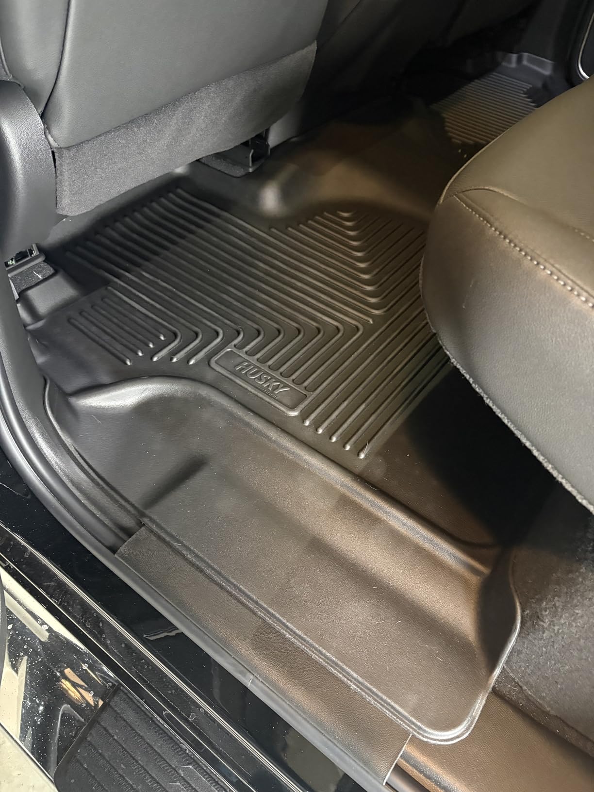 Husky Liners X-act Contour Floor Mats | Fits 2019-2026 Chevrolet Silverado & GMC Sierra 1500 & 2020-2026 Silv./Sierra 2500/3500 Crew CAB ONLY w/underseat strg | Front & 2nd Row, 3-pc Black - 54208 customer photo 2