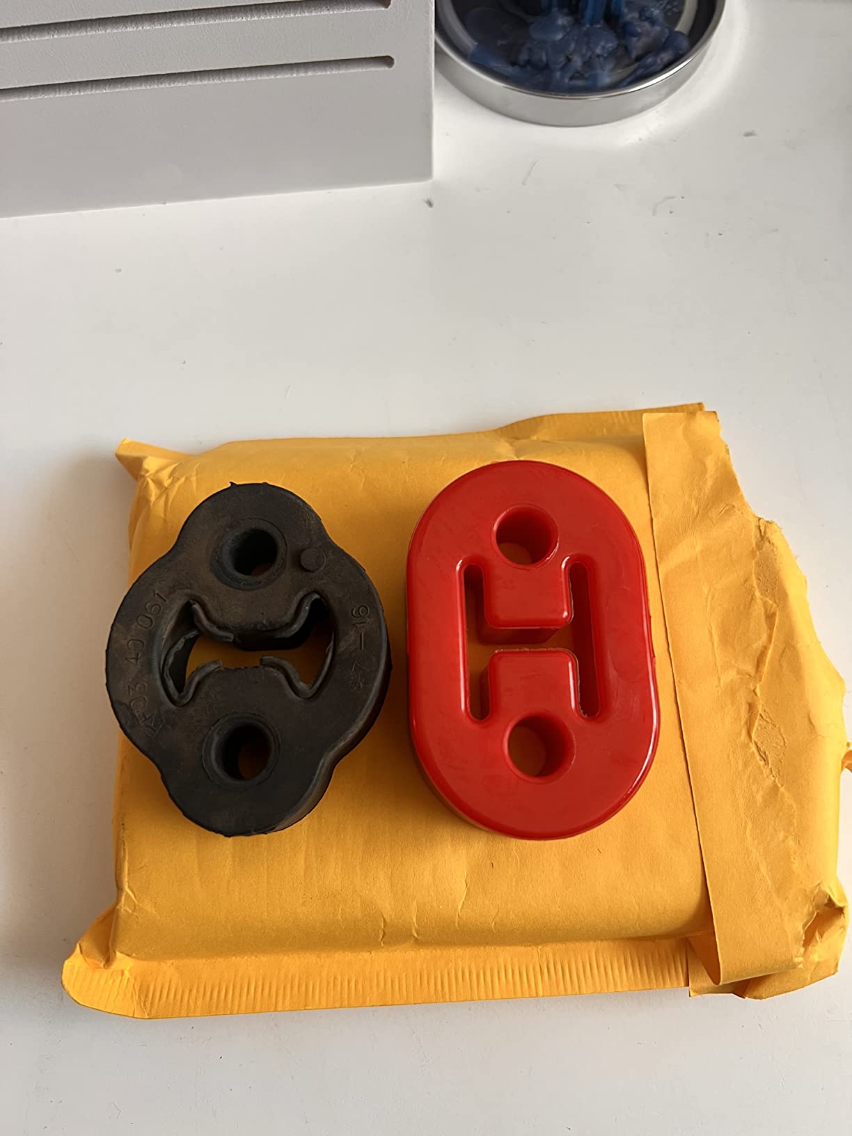 Universal 4PCS PolyUrethane Exhaust/Muffler Rubber Short Hanger Insulator Bracket Bushing Mount 10mm customer photo 2