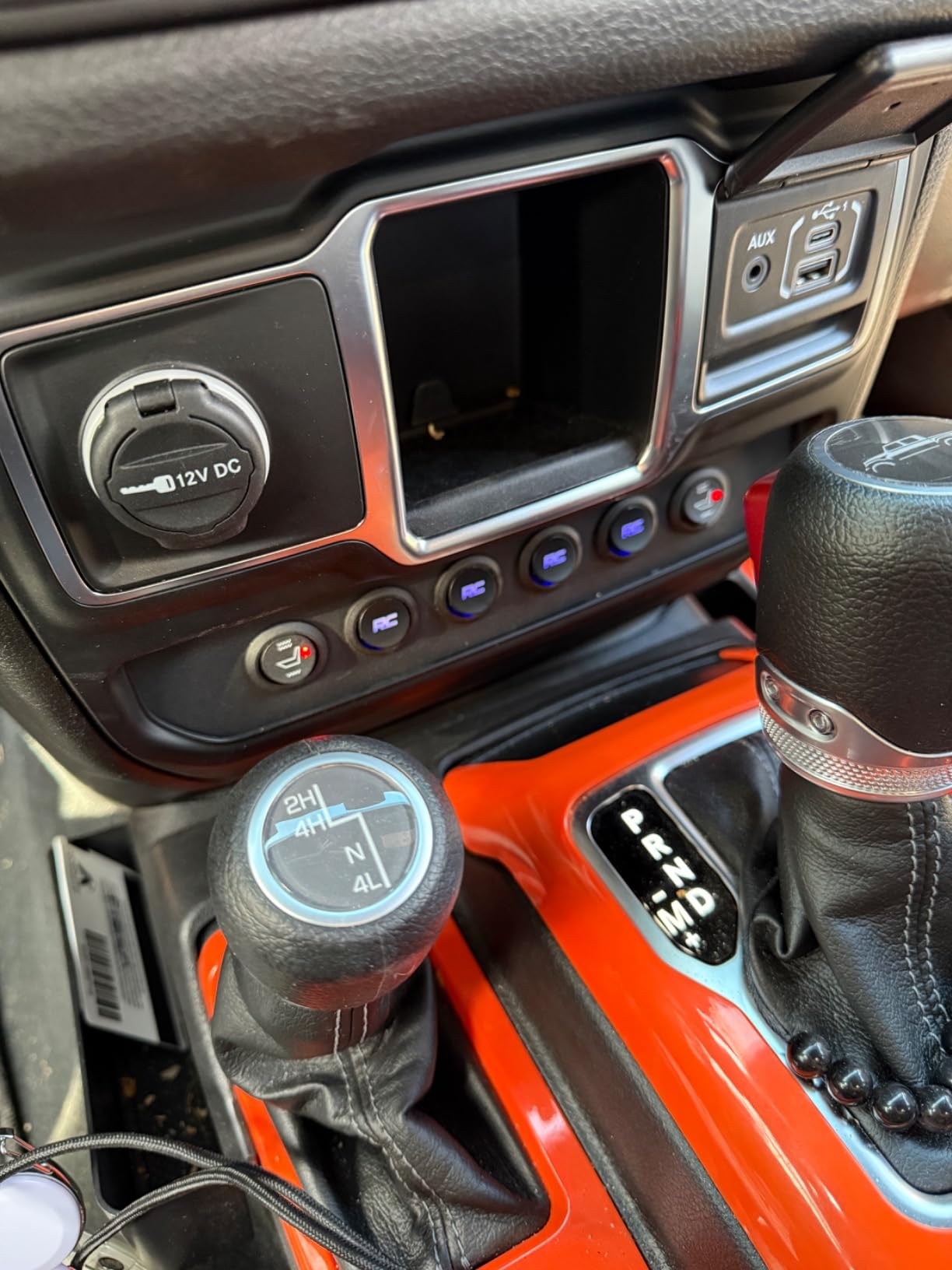 Rough Country 6 Gang Lower Dash Switch Panel & Relay System - MLC-6 Light & Accessory Controller for Jeep Wrangler JL/Gladiator JT (2018-2026) customer photo 2