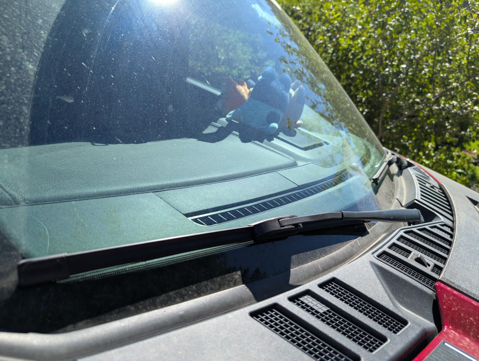 BOSCH 26OE20OE ICON Beam Wiper Blades - Driver and Passenger Side - Set of 2 Blades (26OE & 20OE) customer photo 1