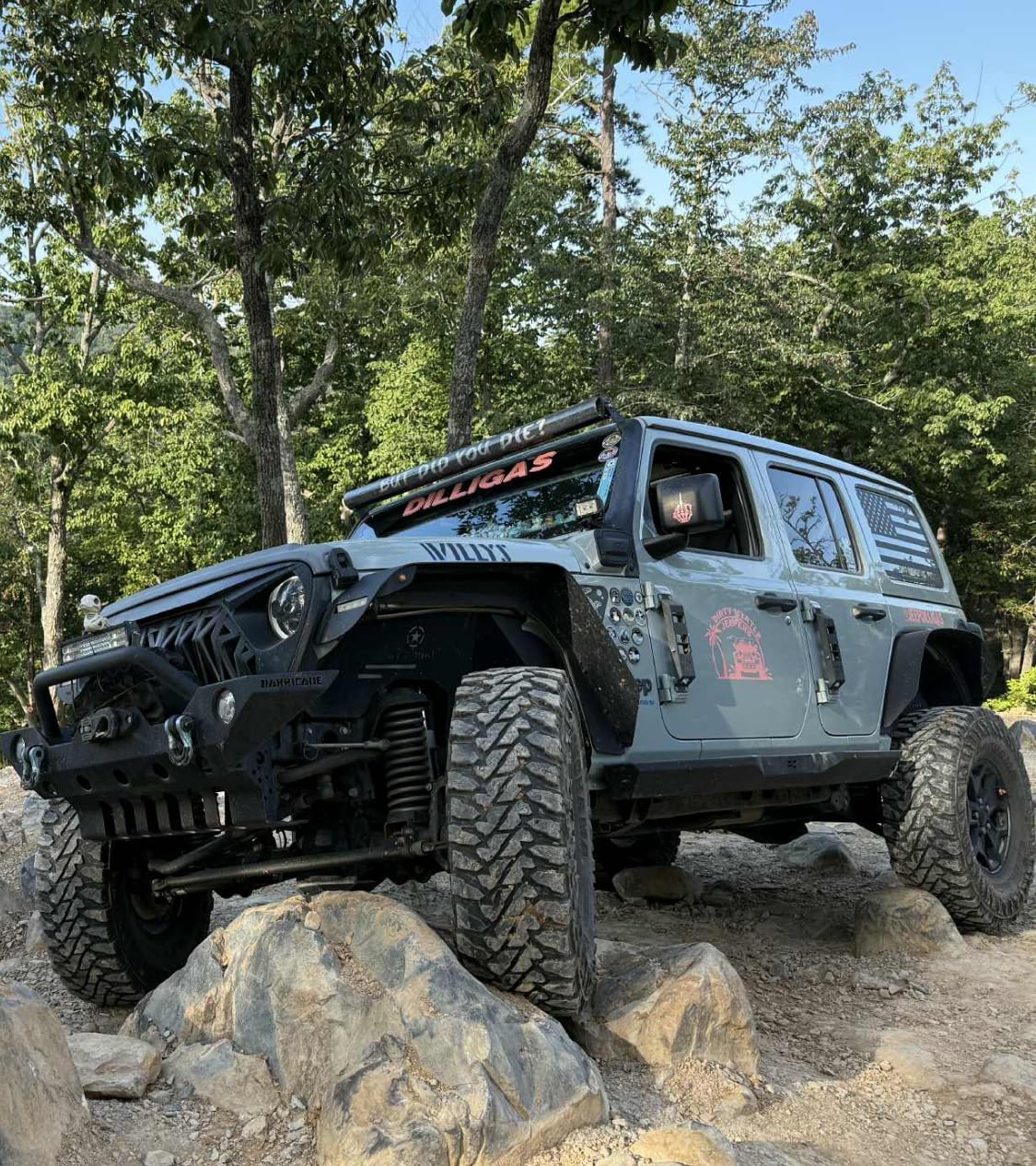 Winch Cover, Heavy Duty Waterproof Dust-Proof Winch Protection Cover, Ideal for Electric Winches 8500-17500 lbs, Indoor/Outdoor (21.5