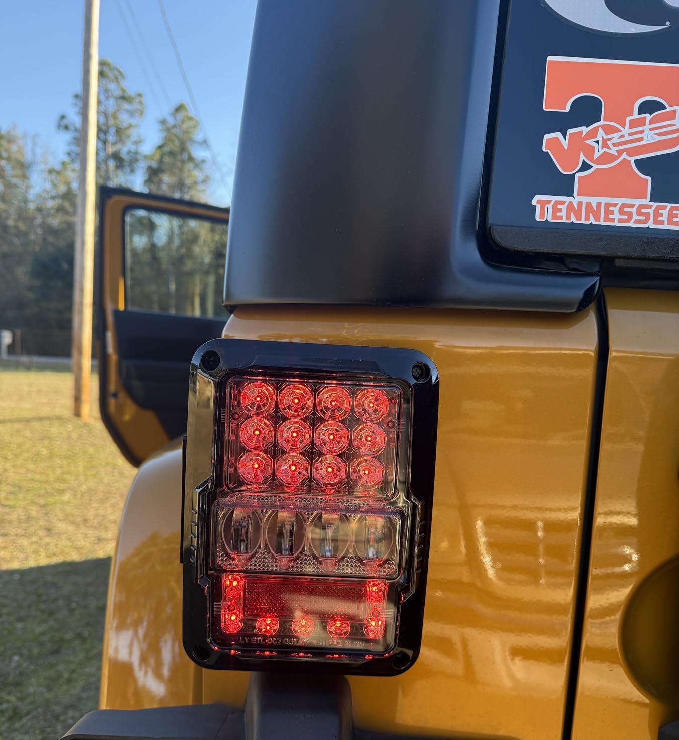 Xprite 4D Smoked LED Tail Lights Compatible with 2007-2018 Jeep Wrangler JK customer photo 1