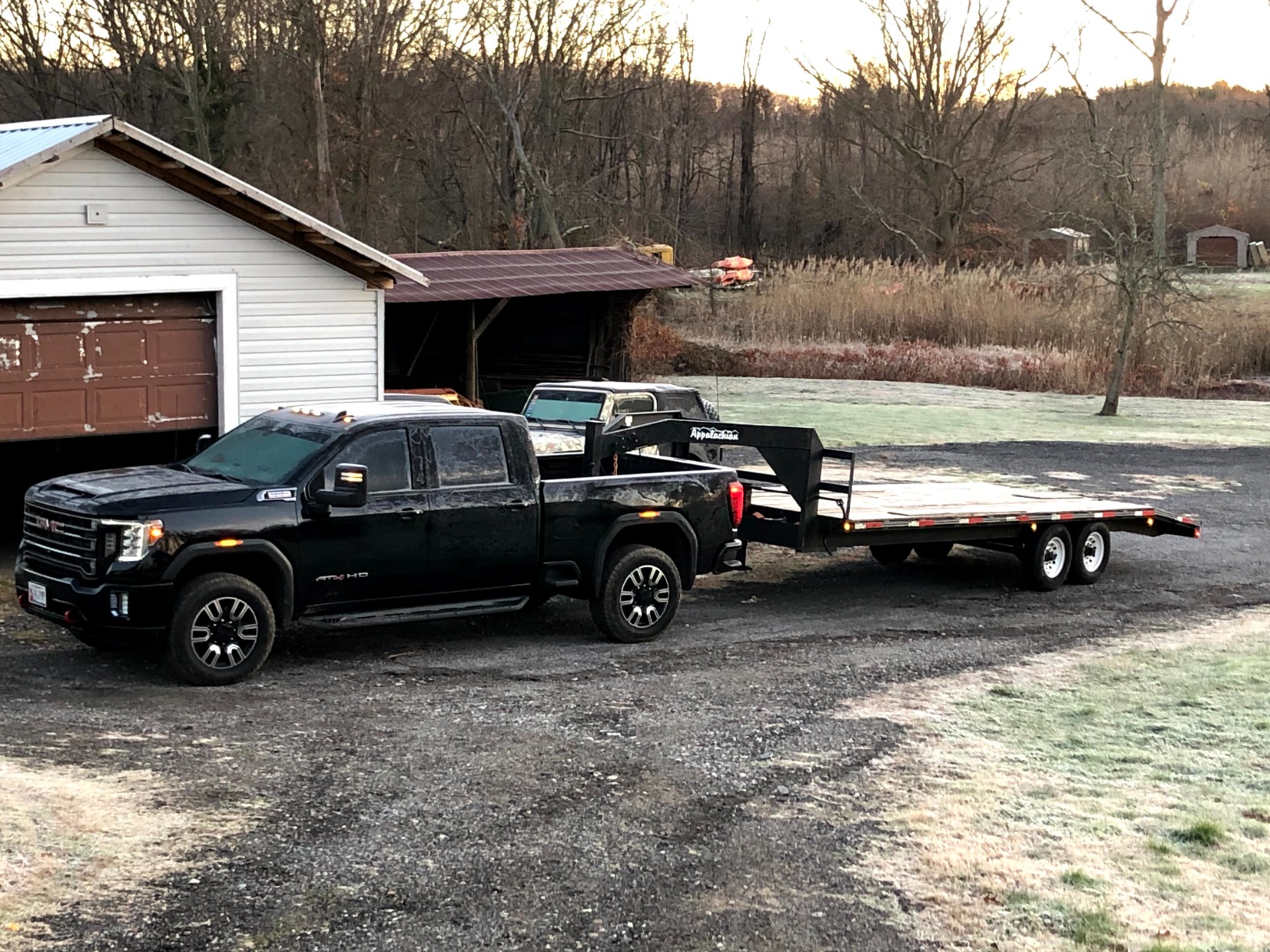 B&W Trailer Hitches Turnoverball Gooseneck Hitch - GNRK1020 - Compatible with 2020-2026 Chevrolet/GMC 2500 & 3500 Trucks customer photo 2