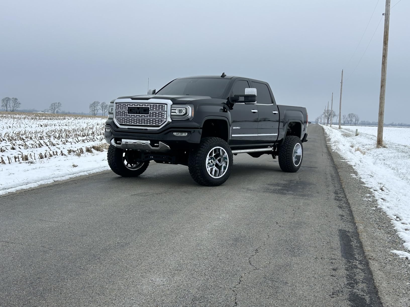 MICTUNING C1 8 Pods RGBW LED Rock Lights - Multicolor Underglow Neon Light Kit with Bluetooth Controller, Music Mode customer photo 1