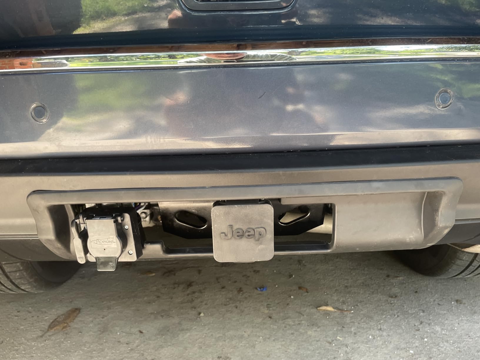 ECOTRIC Class IV Trailer Hitch Receiver and Bezel Compatible with 2011-2022 Jeep Grand Cherokee customer photo 2