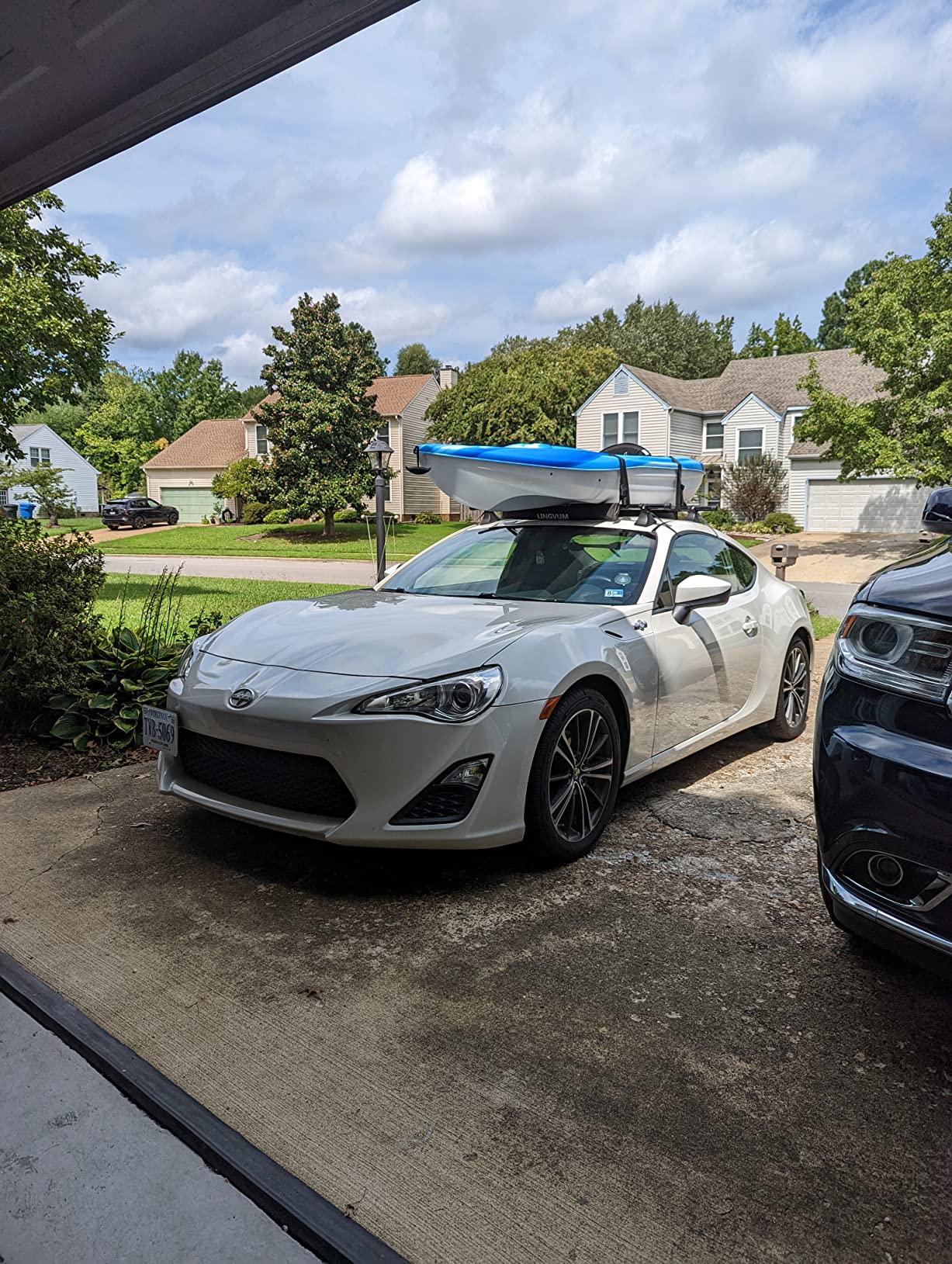 Universal Roof Rack Cross-Bars 2 PC. customer photo 2
