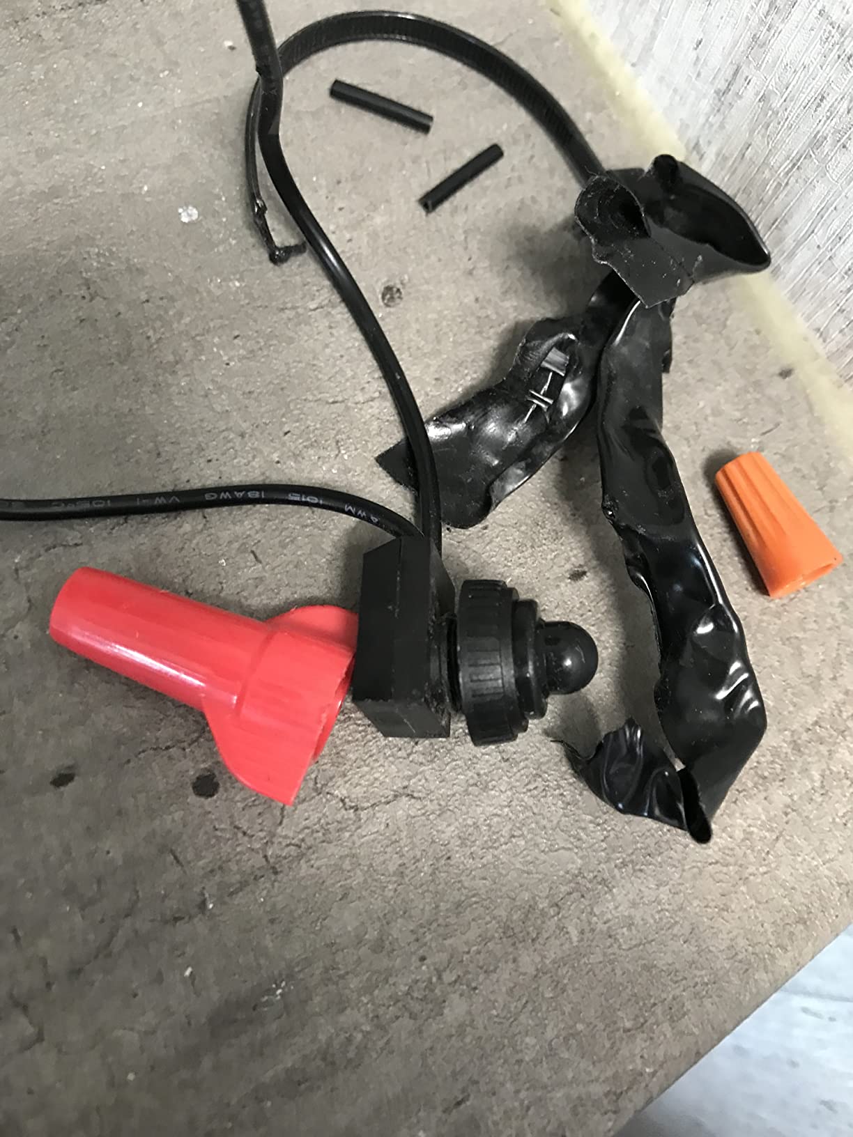 TWTADE 2PCS Waterproof RV Push Button Switch 12V ON/Off SPST Switch for Motorcycle/Auto Car Bathroom Fan with 4.5'' Lines KP-107 customer photo 2