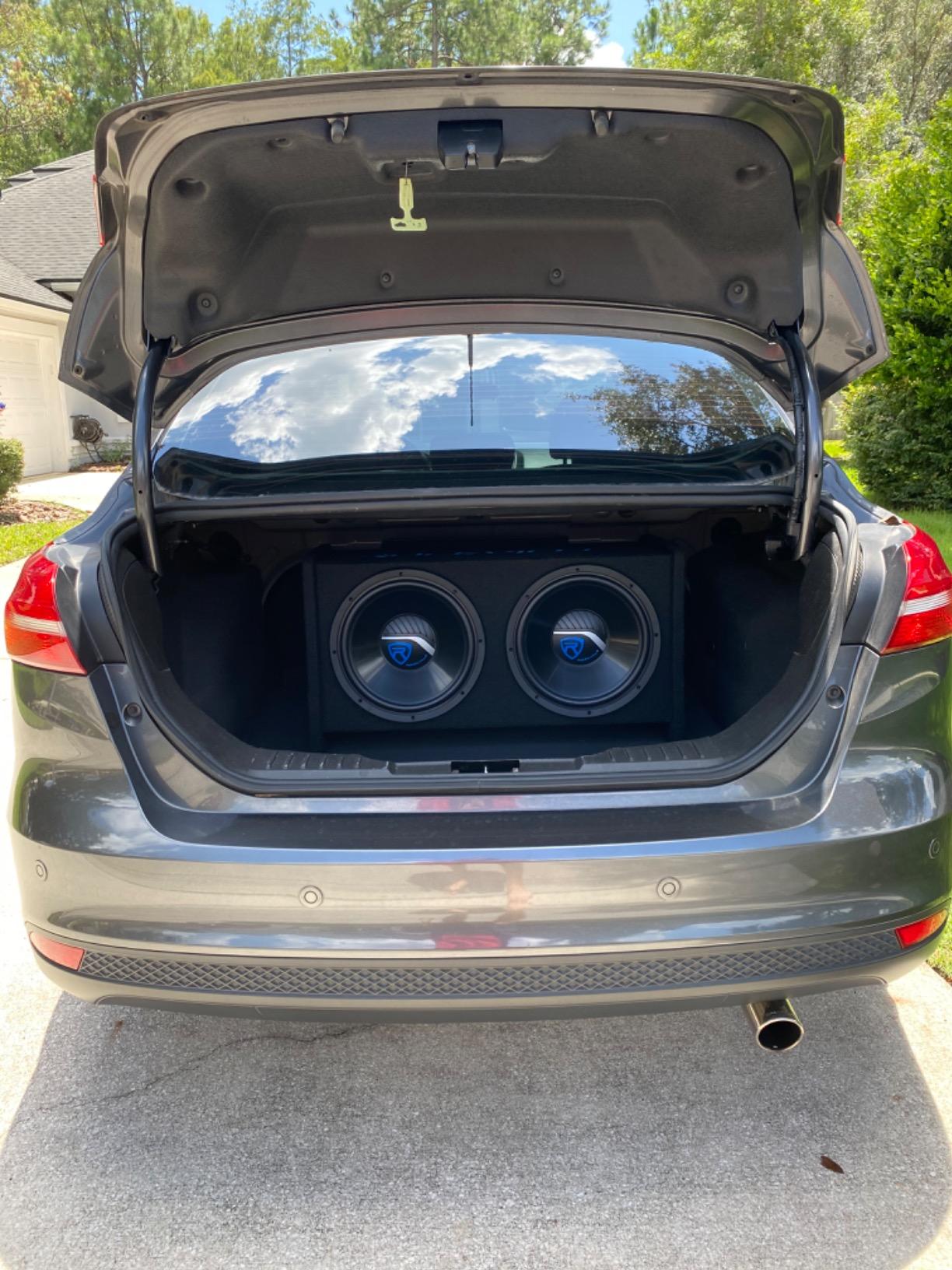 Rockville RV12.2B 1200W Dual 12