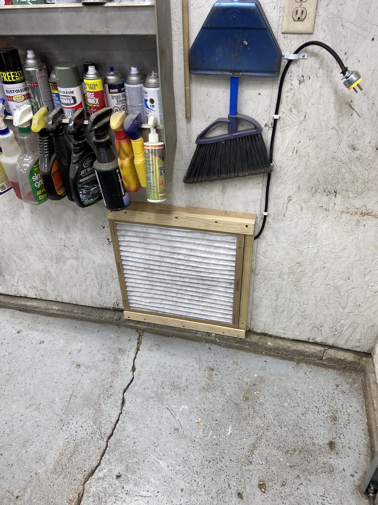 VEVOR Explosion Proof Fan 12 Inch, 550W, Industrial Portable Ventilator Blower/Exhaust with 9.8ft Light Cord -No Plug customer photo 1