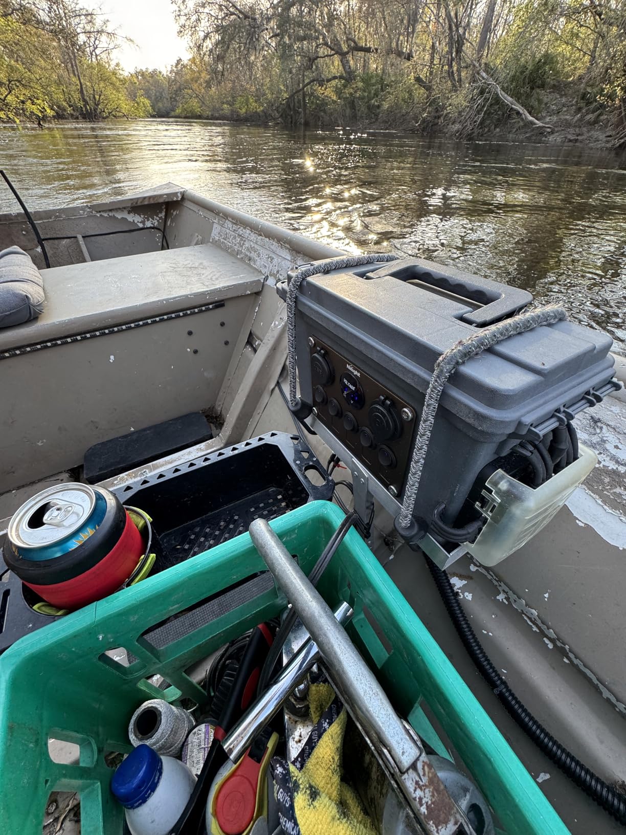 Nilight 90101E 5Gang Multi-Function 5 Gang Rocker Dual USB Charger + Digital Voltmeter +12V Outlet Pre-Wired Switch Panel with Circuit Breakers for RV Car Boat Truck Trailer,2 Years Warranty,Blue customer photo 2