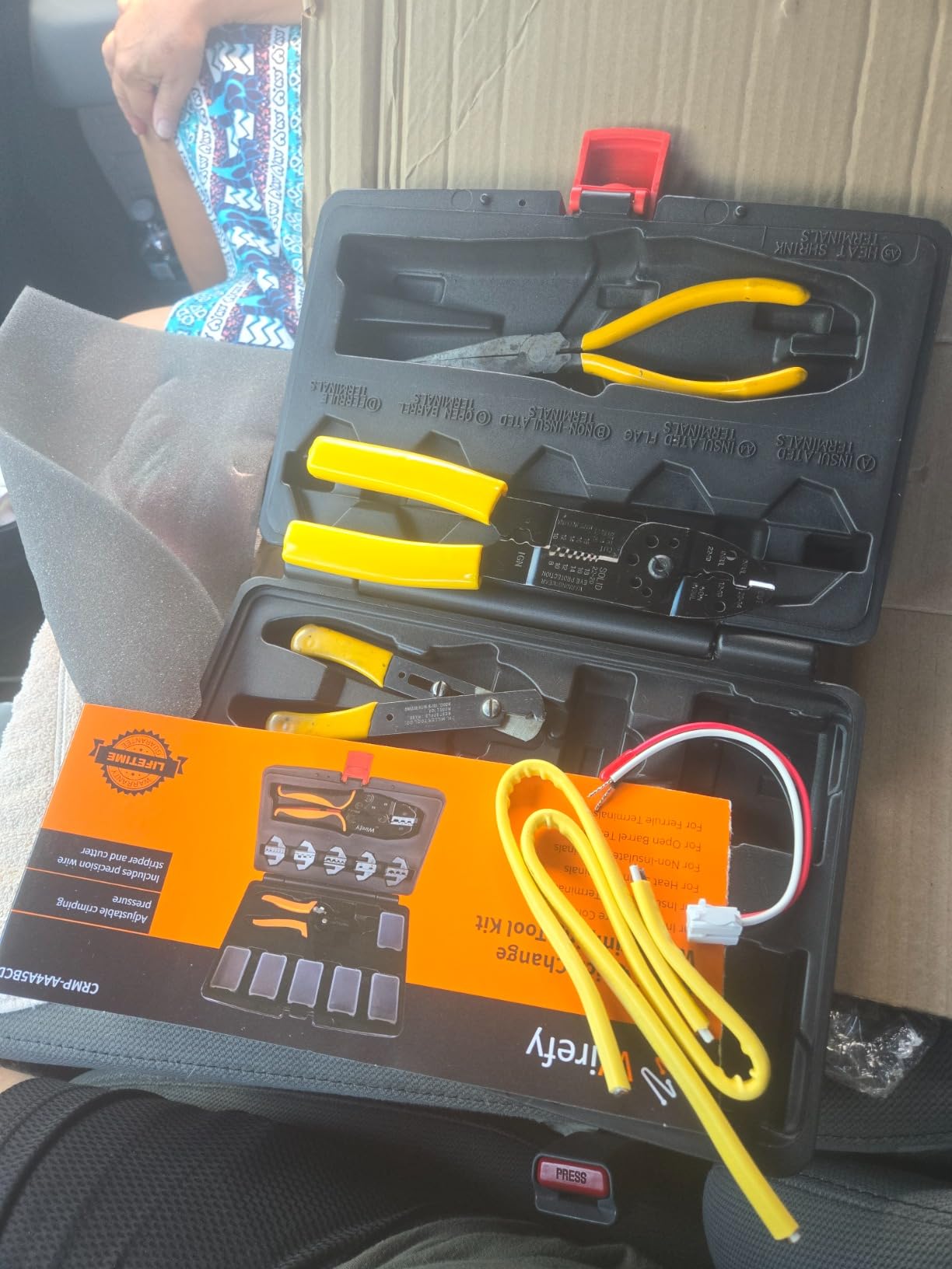 Wirefy Wire Crimping Tool Kit | Crimpers & 6 Slide in Dies | Ratcheting Wire Crimper Tool | Terminal Crimp Pliers | for Heat Shrink, Non Insulated, Open Barrel, Flag, Ferrule, Insulated Connectors customer photo 2