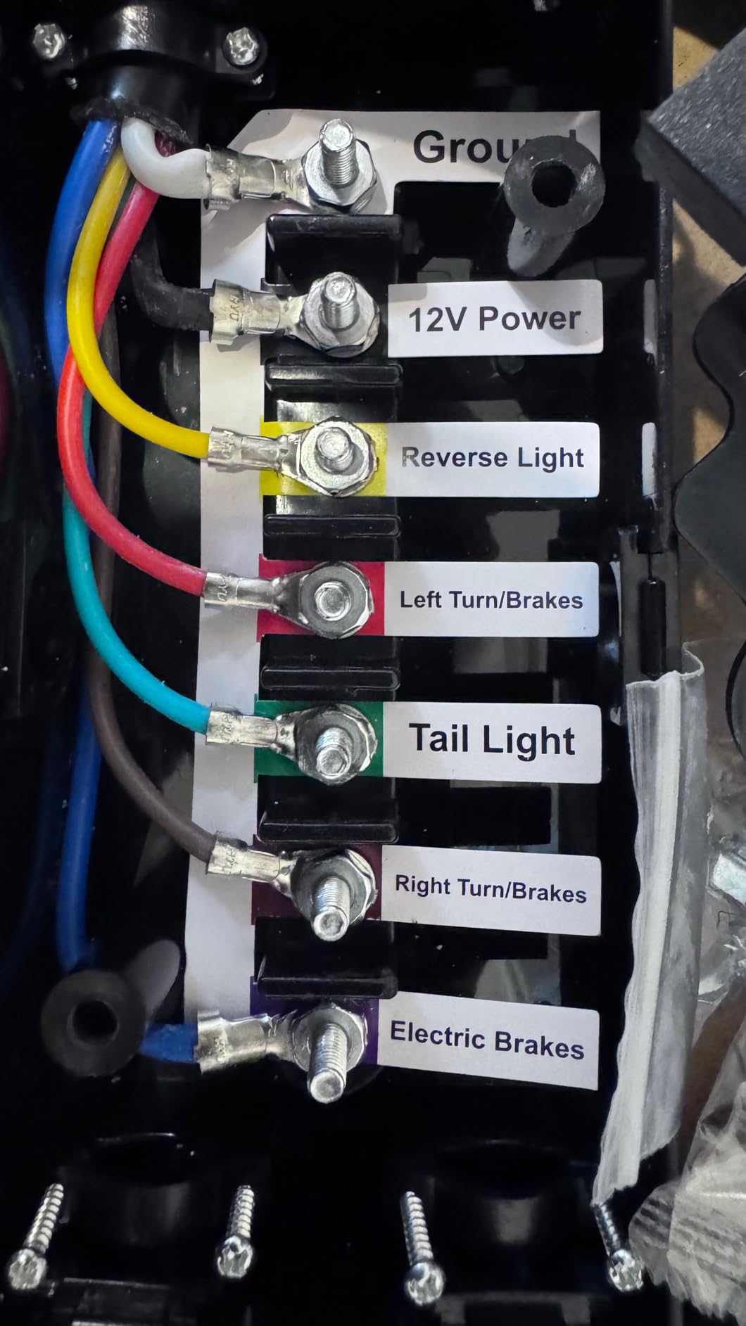 RVGUARD 7 Way 8 Foot Trailer Cord with 7 Gang Junction Box Kit, Include 12V Breakaway Switch and Plug Holder, Trailer Connector Cable Wiring Harness with Waterproof Junction Box customer photo 2