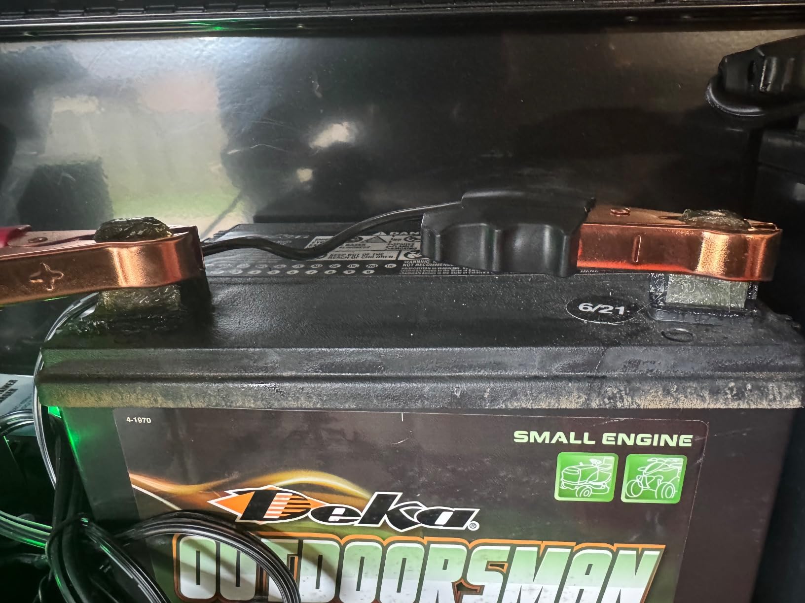 Mission Automotive 4 Oz Brush-On Oil-Based Battery Corrosion Preventative Grease - Universal Fit - Prevents Rust & Acid Fumes - Non-Drying & Non-Evaporating - Boosts Cranking Amps - Made in USA customer photo 2