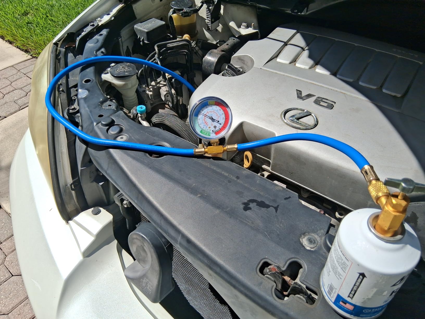 R134a Recharge Hose Kit with Gauge, 51'' AC Refrigerant Recharging Hose Measuring Kit, Self-sealing R-134a Can Tap Refrigerant Dispenser to R-12/R-22 port, Include R134a Low Side Quick Couple customer photo 1