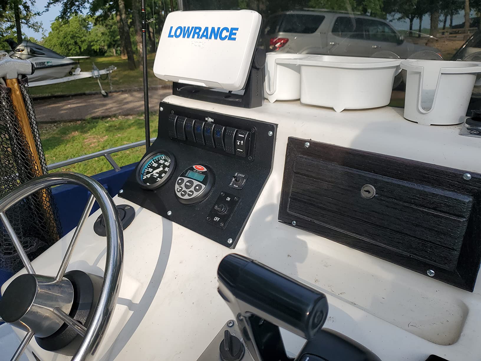 Nilight 8 Gang Aluminum Rocker Switch Panel Toggle Dash 5 Pin ON/Off Pre-Wired Rocker Switch Blue Backlit Switch for Automotive Car Marine Boat RV, 2 Years Warranty customer photo 2