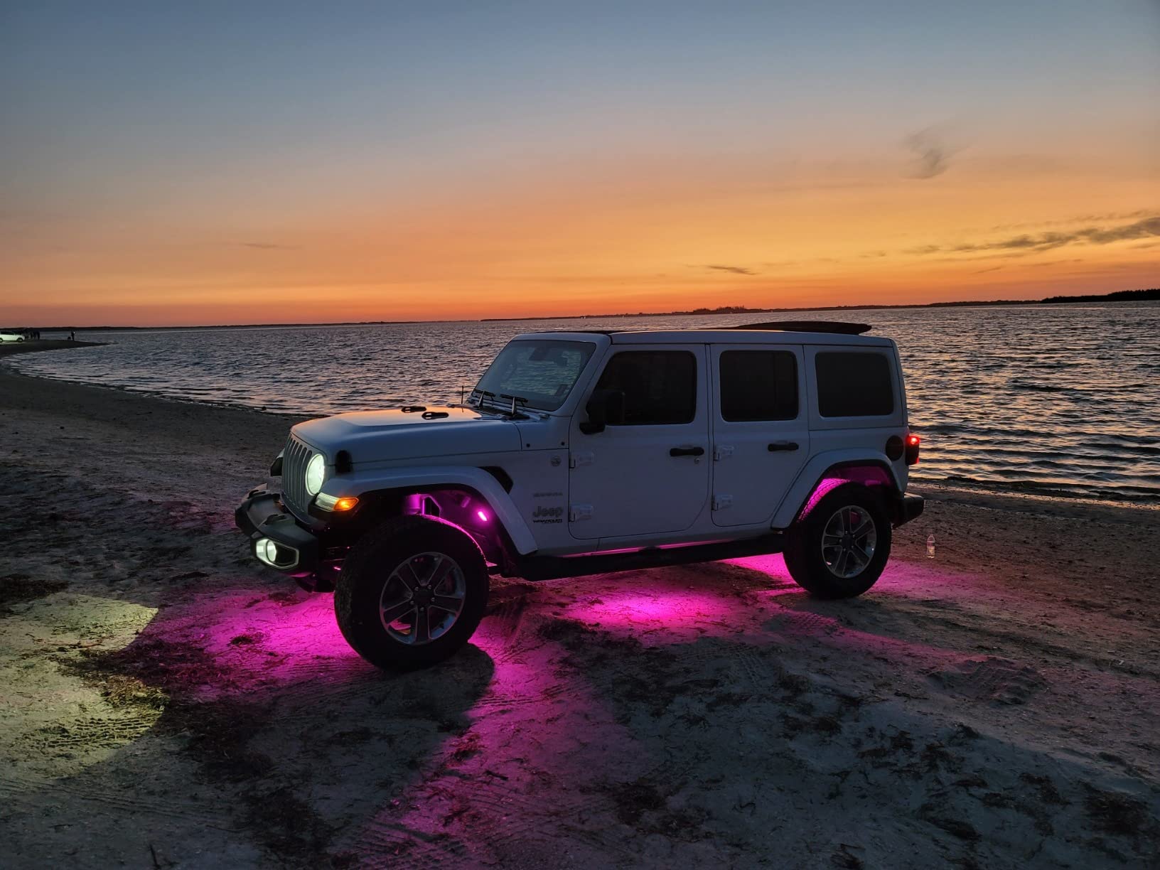 MICTUNING C2 Curved RGBW LED Rock Lights - 8 Pods Underglow Multicolor Neon Light with Wiring Switch Kit, Bluetooth Controller with APP Control customer photo 1