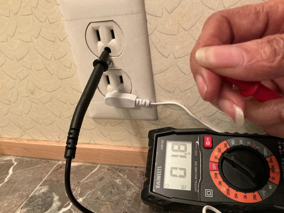 KAIWEETS Digital Multimeter with Case, DC AC Voltmeter, Ohm Volt Amp Test Meter and Continuity Test Diode Voltage Tester for Household Outlet, Automotive Battery Test (Anti-Burn with Double Fuses) customer photo 2