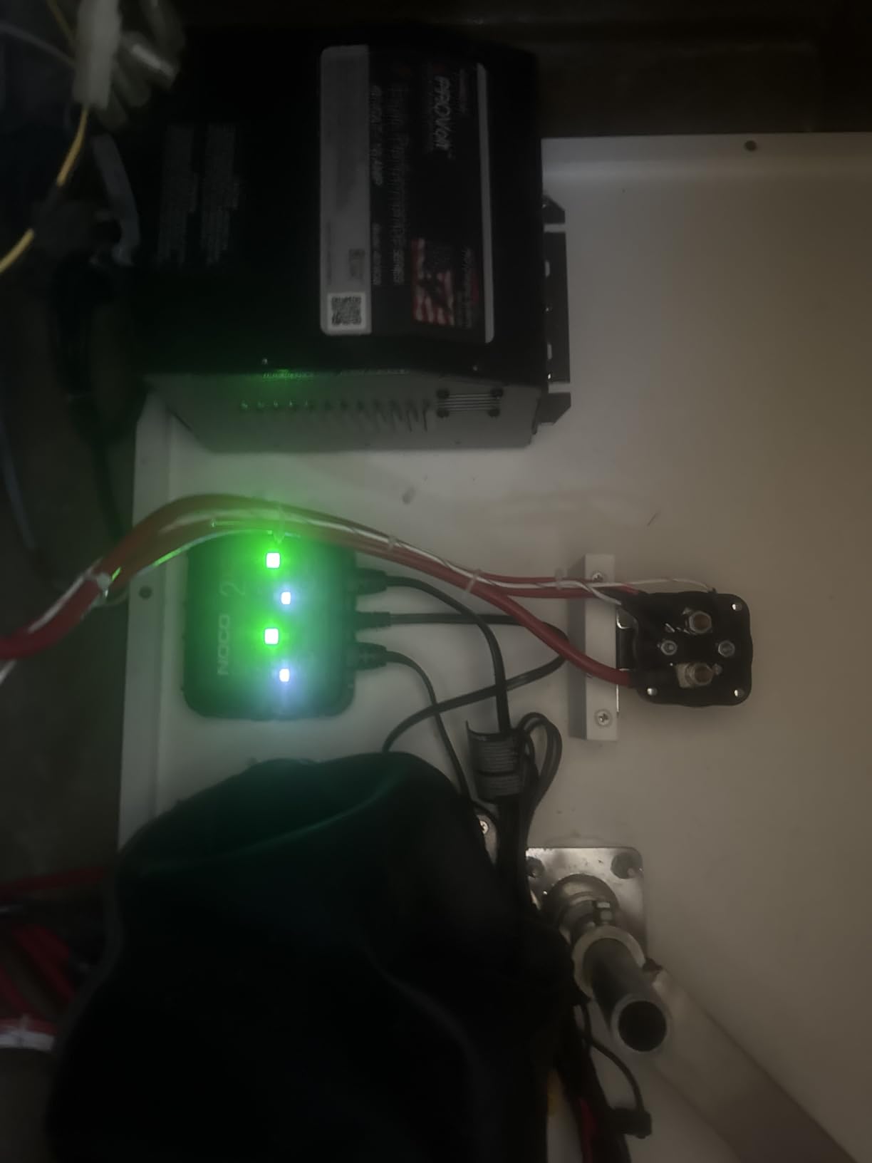 NOCO GENIUS2X2: 4A 2-Bank Smart Battery Charger (2A/Bank) - 6V/12V Automatic Maintainer, Trickle Charger & Desulfator with Overcharge Protection & Temperature Compensation customer photo 1
