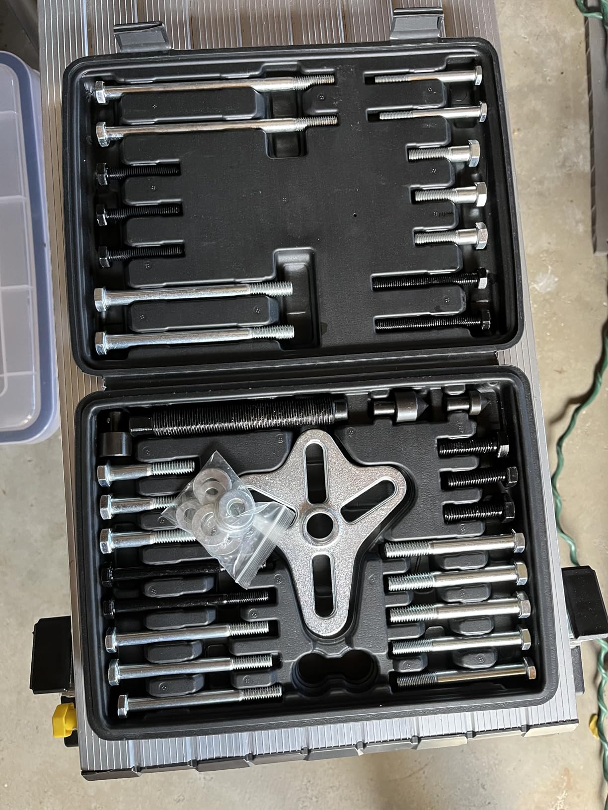 Orion Motor Tech Harmonic Balancer Puller Kit, Power Steering Pulley Puller Installer Tool Set, Automotive Steering Wheel Puller Tool Kit, Flange Type Gear and Crank Puller Set customer photo 1