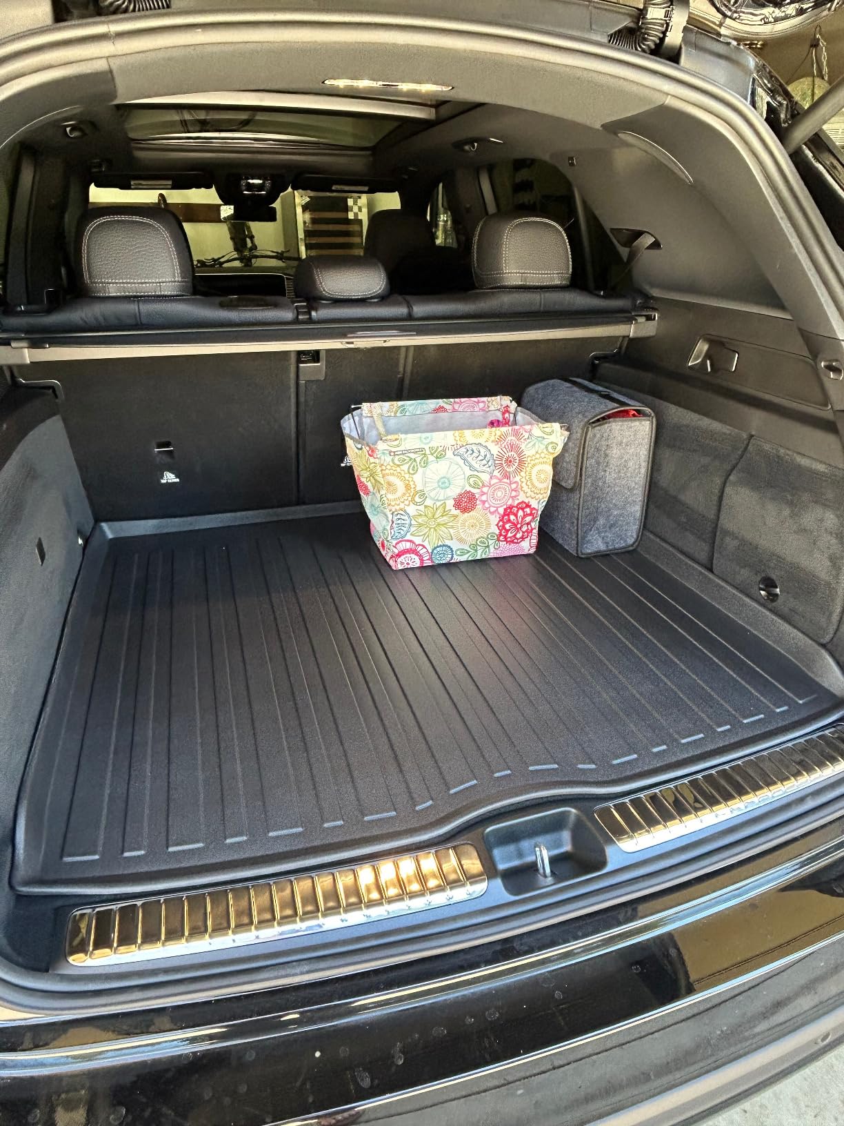 Premium Cargo Liner for Mercedes Benz GLE Class 2020-2026 - Custom Fit Car Trunk Mat - All-Season Black Cargo Mat - 3D Shaped Laser Measured Trunk Liners for Mercedes Benz GLE Class 2020-2025 customer photo 2