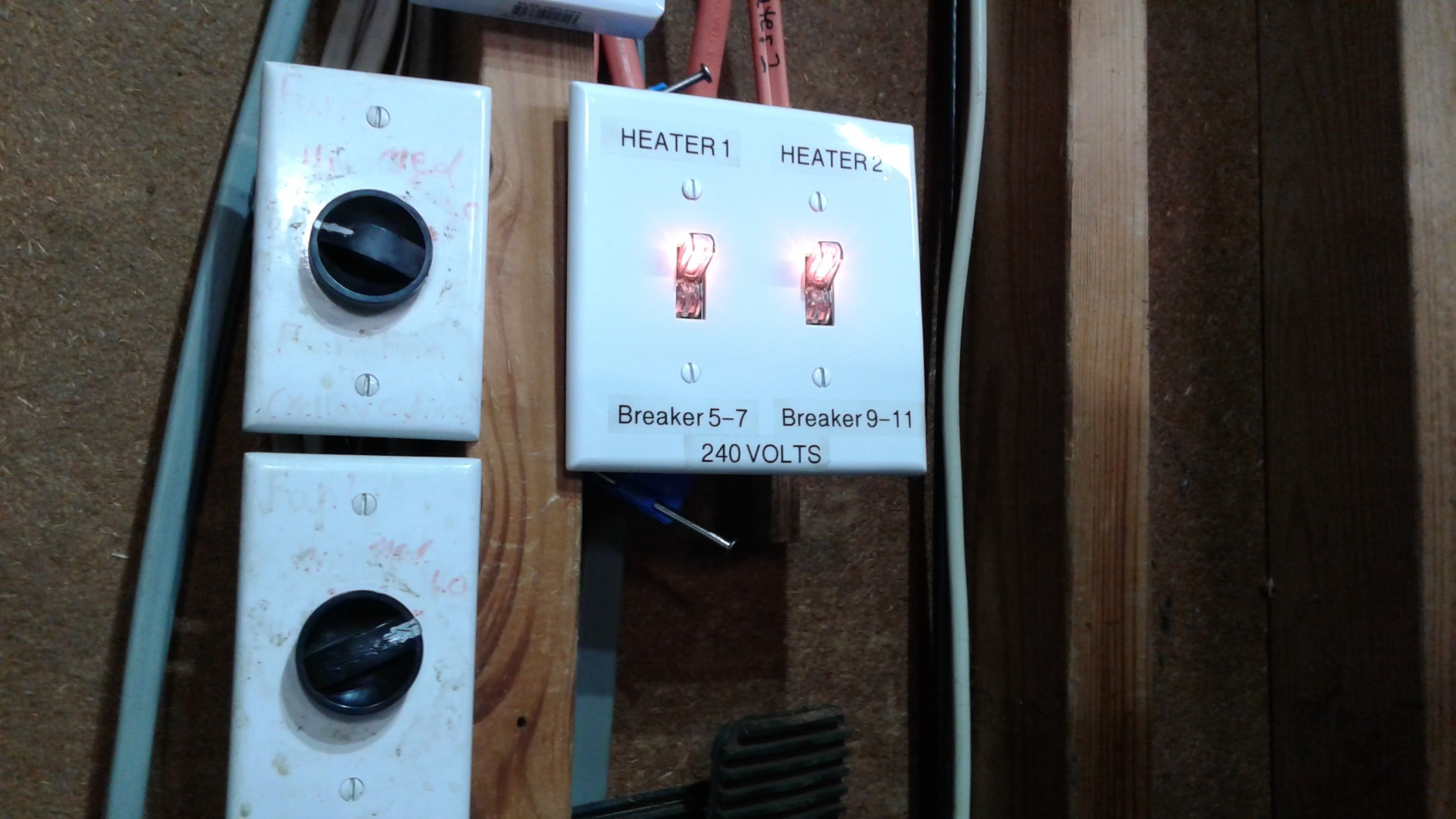 Comfort Zone Hard-Wired Ceiling Mount Garage Electric Space Heater, Fan-Forced, 5,000 watt, 240 volt, Overheat Protection, Thermal Cut-Out Switch, Ideal for Workshop & Garage, ETL Compliant, CZ220BK customer photo 2