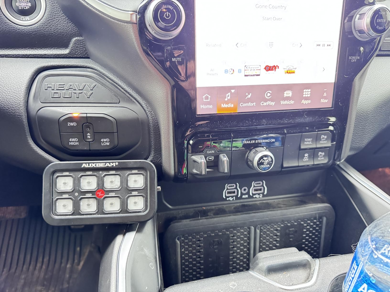 Auxbeam 8 Gang Switch Panel BB80 Universal Circuit Control Relay System Automatic Dimmable LED Switch Control Panel Switch Pod Touch Switch Box for Car Truck Offroad ATV SUV - Blue, 3 Years Warranty customer photo 2