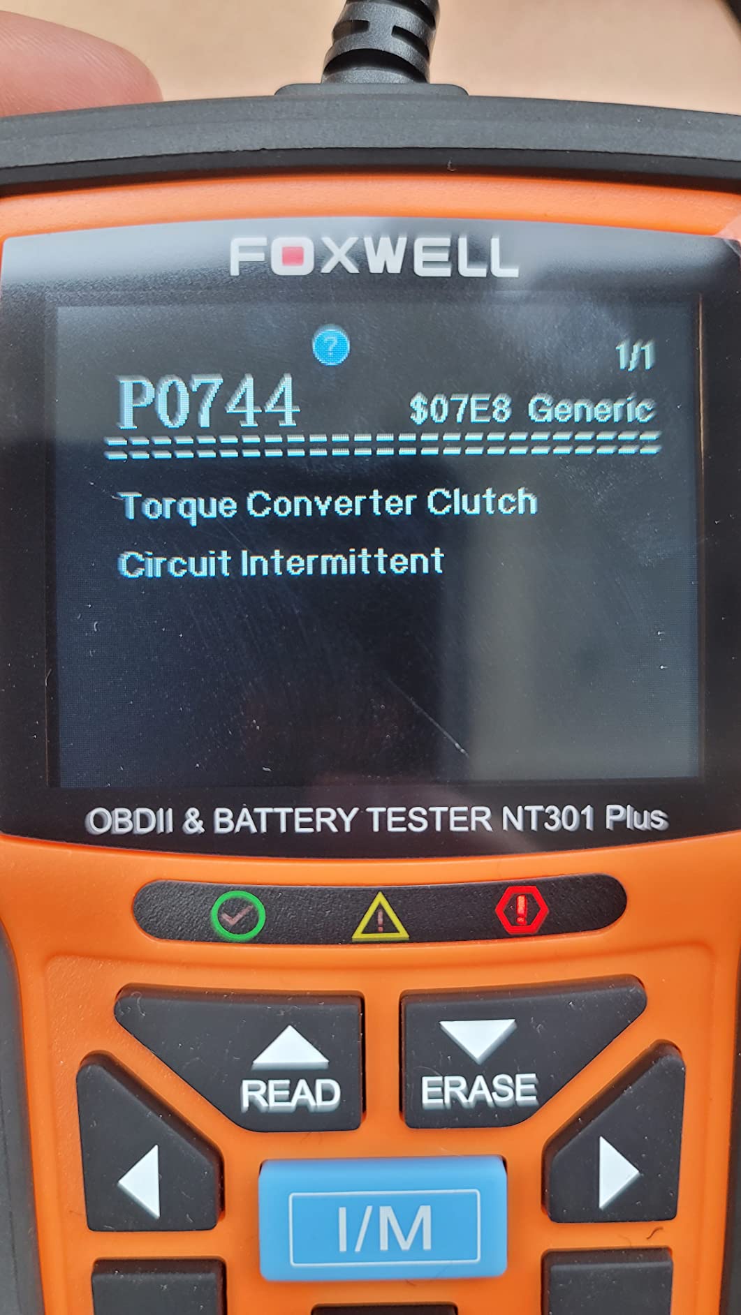 FOXWELL NT301 Plus 2-in-1 OBD2 Scanner & 12V Car Battery Tester | Check Engine Code Reader, Live Data, Test Battery Health/Starter/Charging System, Diagnostic Tool for 1996+ OBDII Vehicle customer photo 1