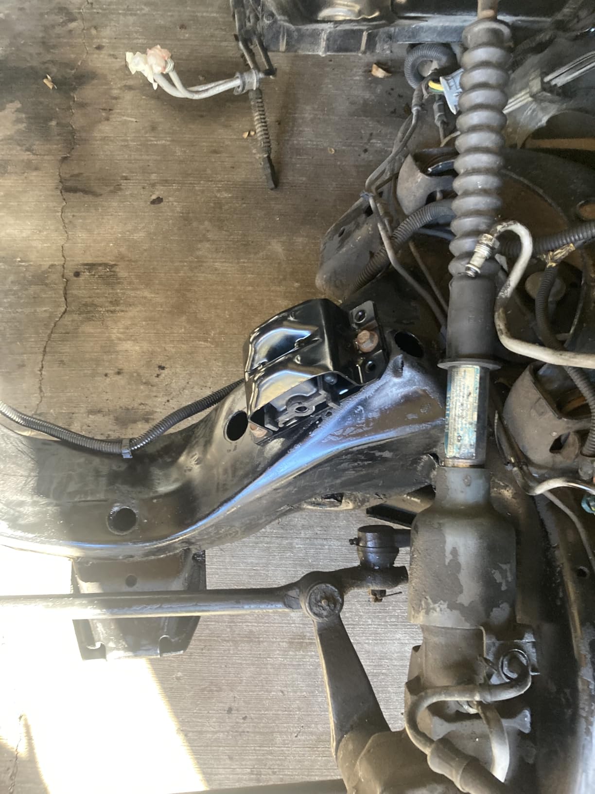TRQ Hydraulic Engine Mount Pair Set Compatible with BMW Z4 3 Series customer photo 2