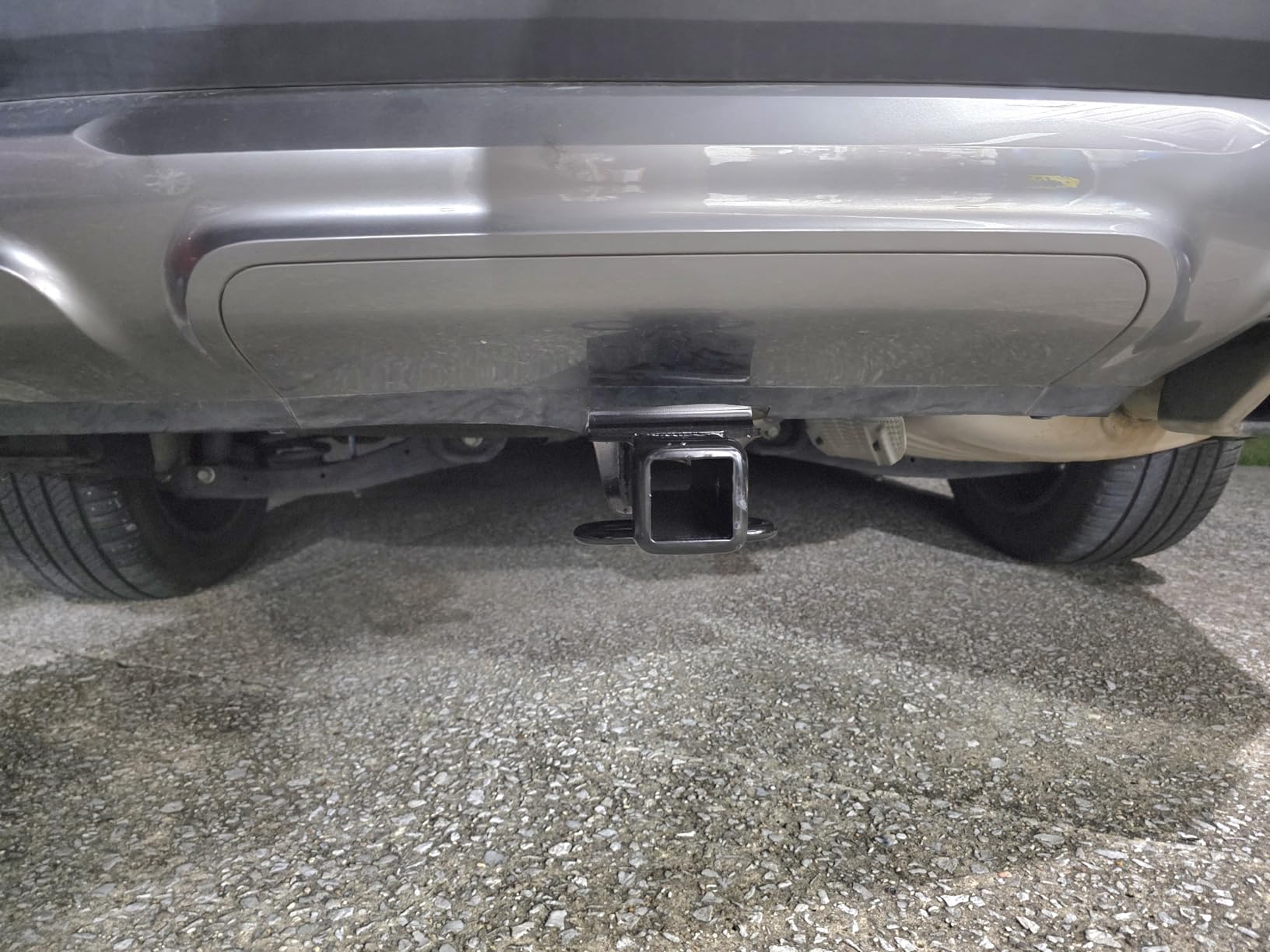 Draw-Tite 76420 Class 3 Trailer Hitch, 2 Inch Square Receiver, Compatible with 2020-2025 Hyundai Palisade, 2020-2025 KIA Telluride customer photo 2