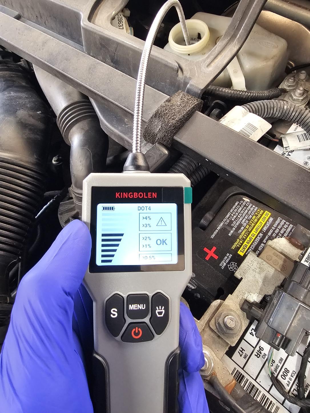 Brake Fluid Tester BF200,High Precision Car Brake Fluid Detector,Hydraulic Fluid/Liquid/Oil Moisture Analyzer with LCD Screen Audible Alarm,DOT3/DOT4/DOT5.1 Tester,Automotive Replacement Level Sensors customer photo 1