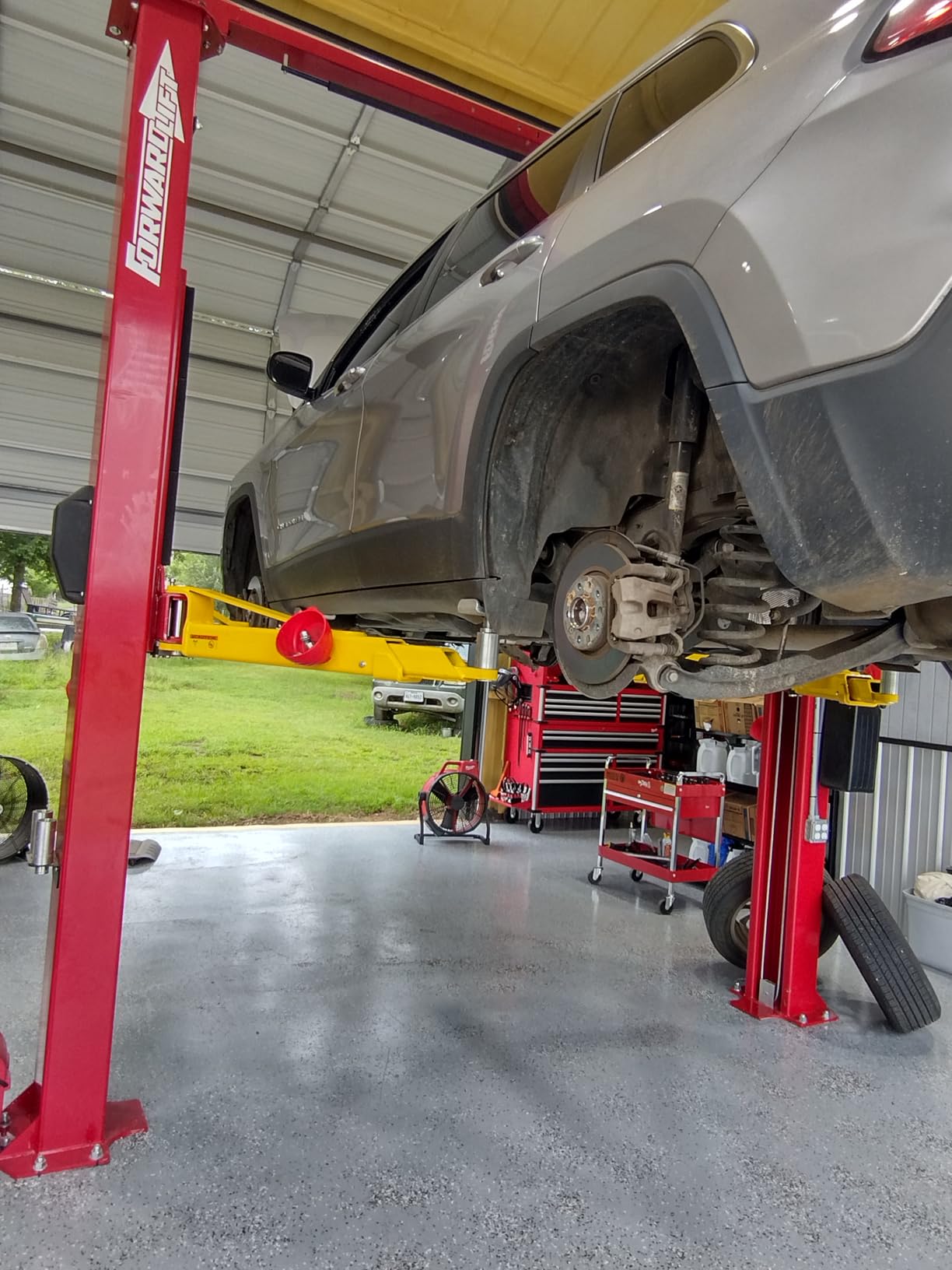 OEMTOOLS 25333 Red Magnetic Nut Cup, Curved Magnetic Parts Tray Holds Up to 5 Pounds, Attaches To Metal Surfaces, Multi-Use Nuts And Bolts Organizer Made From Durable ABS Plastic customer photo 1