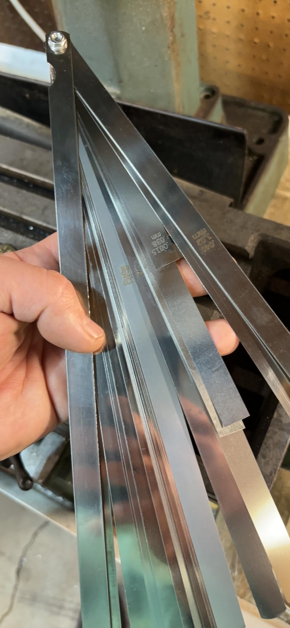 Hotop 25 Blades Steel Feeler Gauge Tapered Feeler Gauge Set Stainless Steel Dual Marked Metric and Imperial customer photo 1
