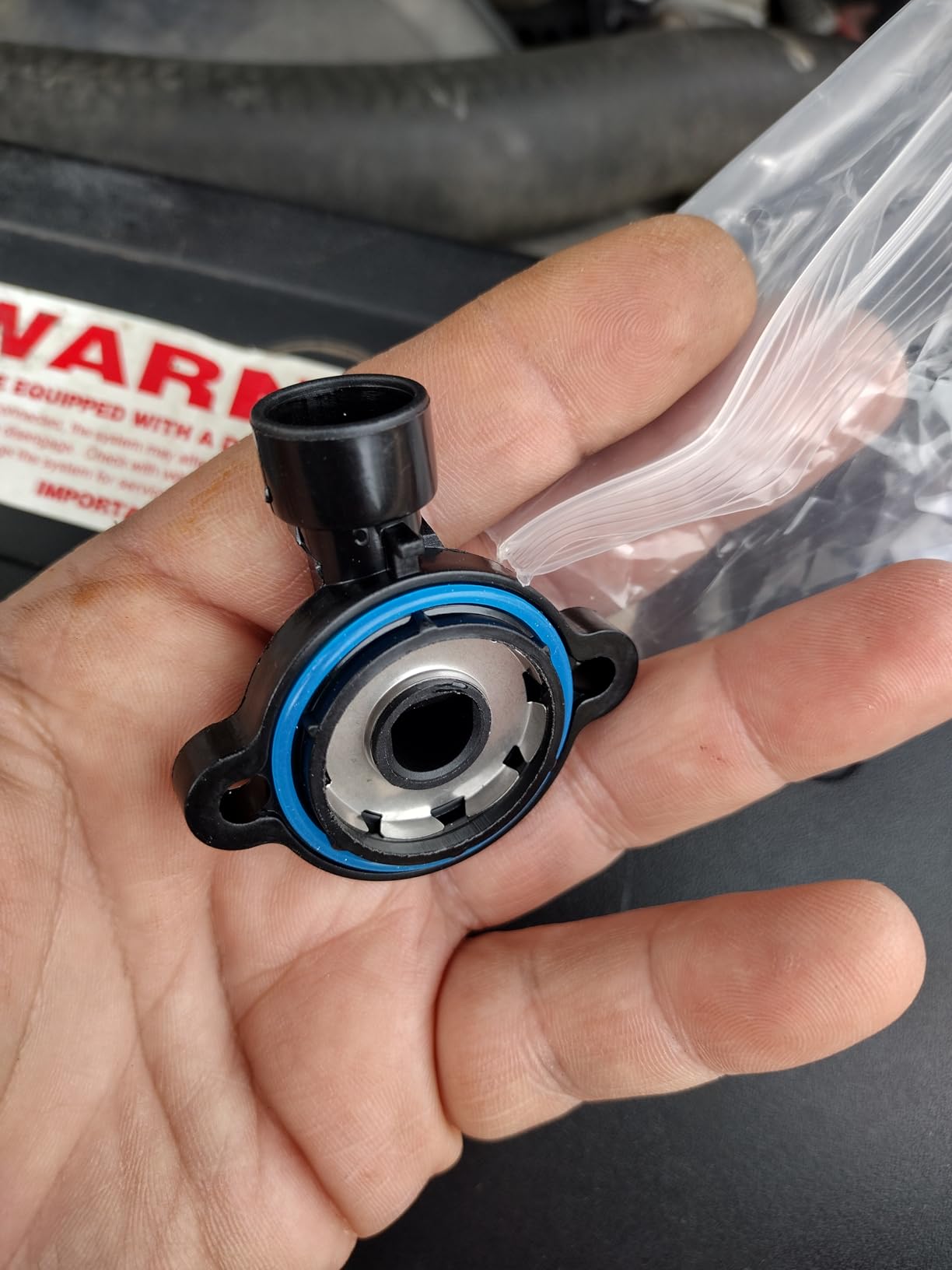 A-Premium TPS Sensor Throttle Position Sensor - Compatible with Chevy, Cadillac, GMC, Buick, Oldsmobile, Isuzu, Saturn & Pontiac Vehicles, 1993-2008 customer photo 3