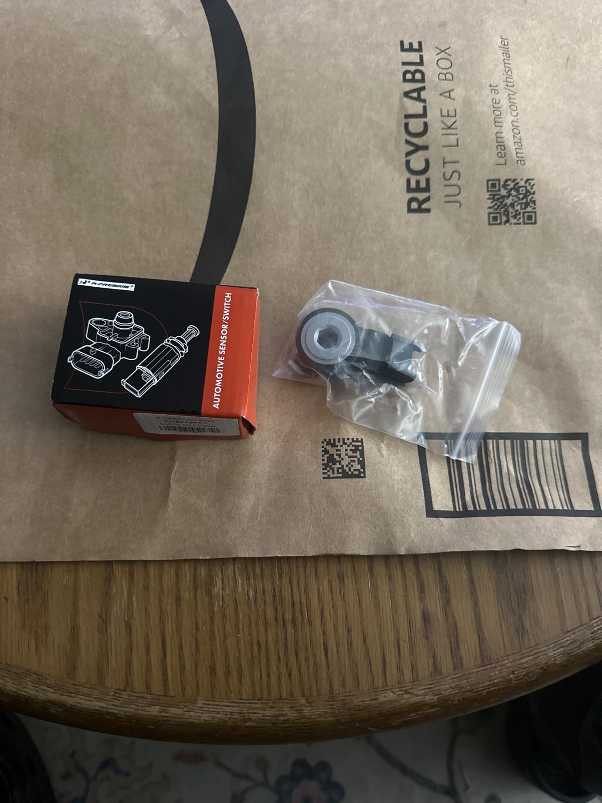 A-Premium Knock Detonation Sensor Compatible with Toyota, Lexus, Scion Models - 4Runner, Avalon, Camry, Highlander, Matrix, FJ Cruiser, Prius, Tacoma, Sienna, ES330, GS350 & More customer photo 2